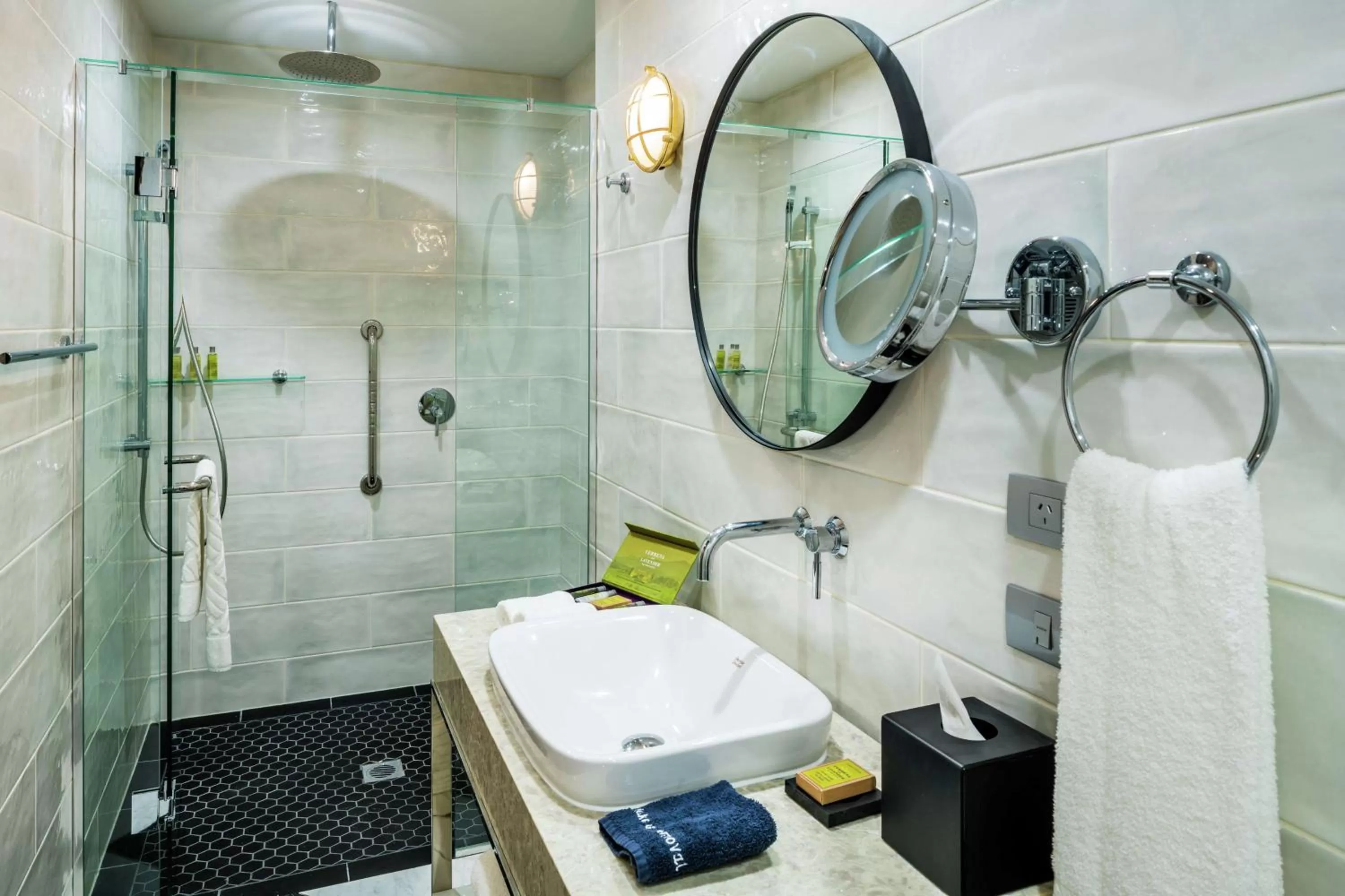 Bathroom in Doubletree By Hilton Wellington