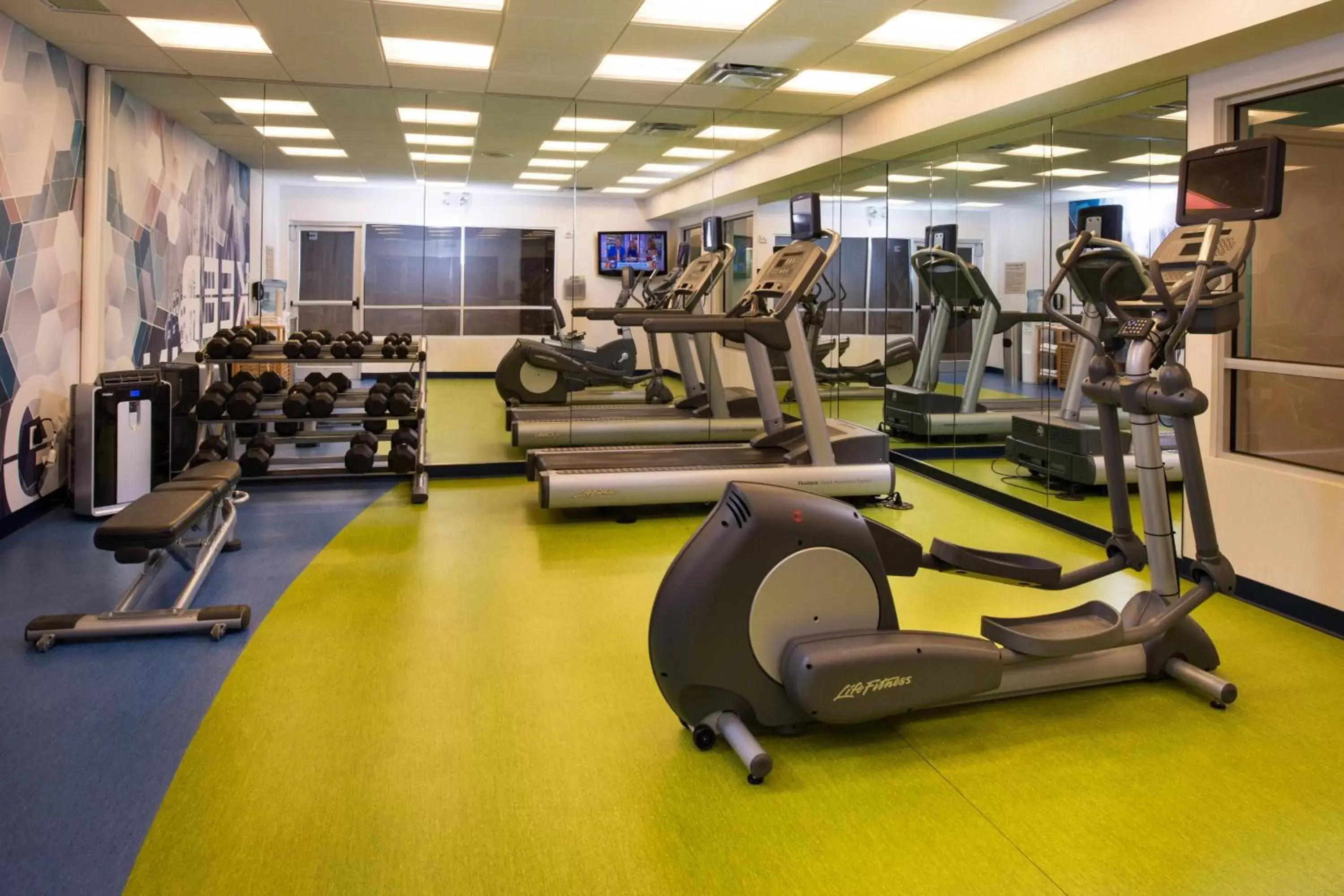 Fitness centre/facilities, Fitness Center/Facilities in SpringHill Suites Pittsburgh Southside Works