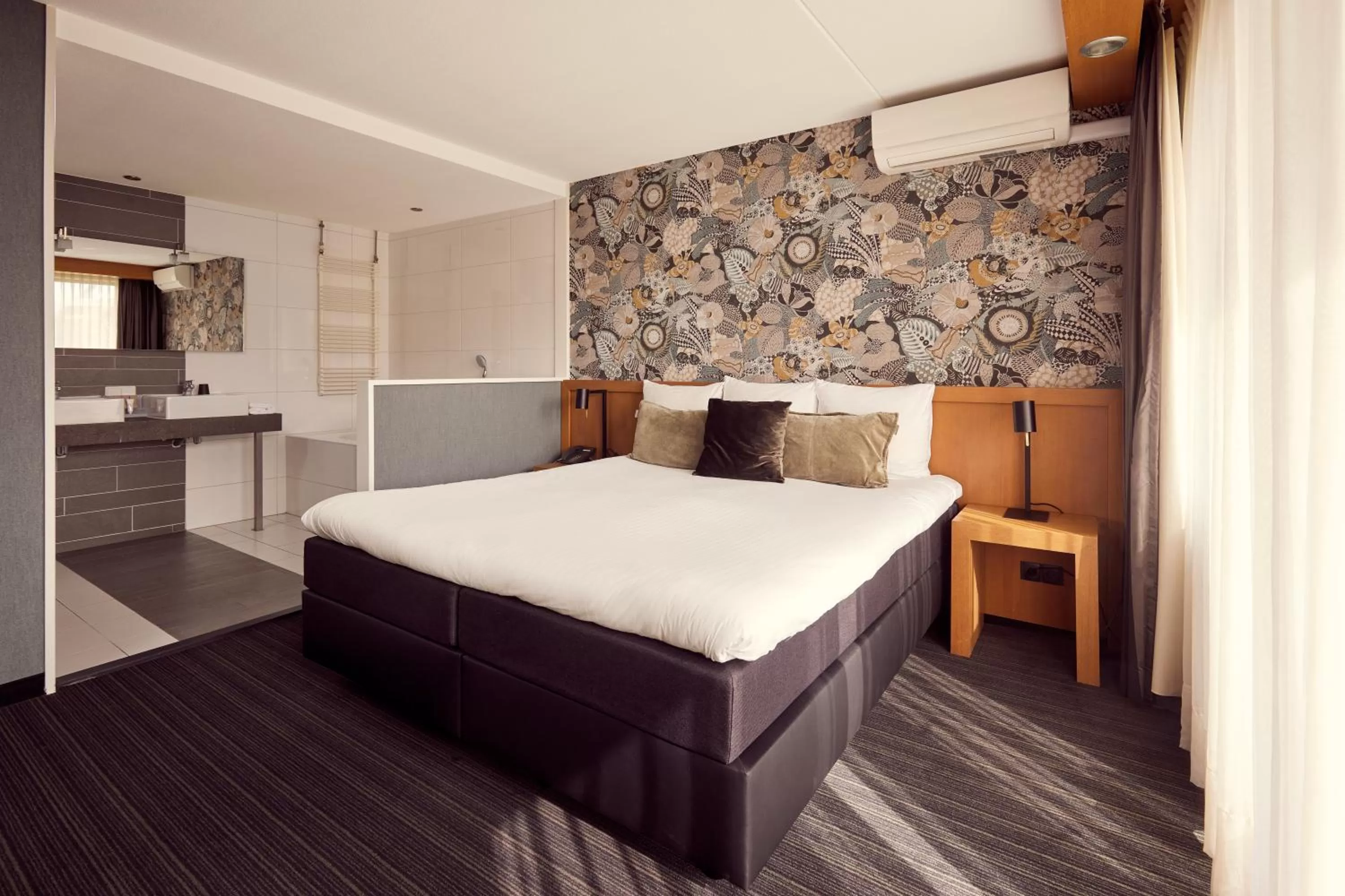 Bed in Van der Valk Drachten