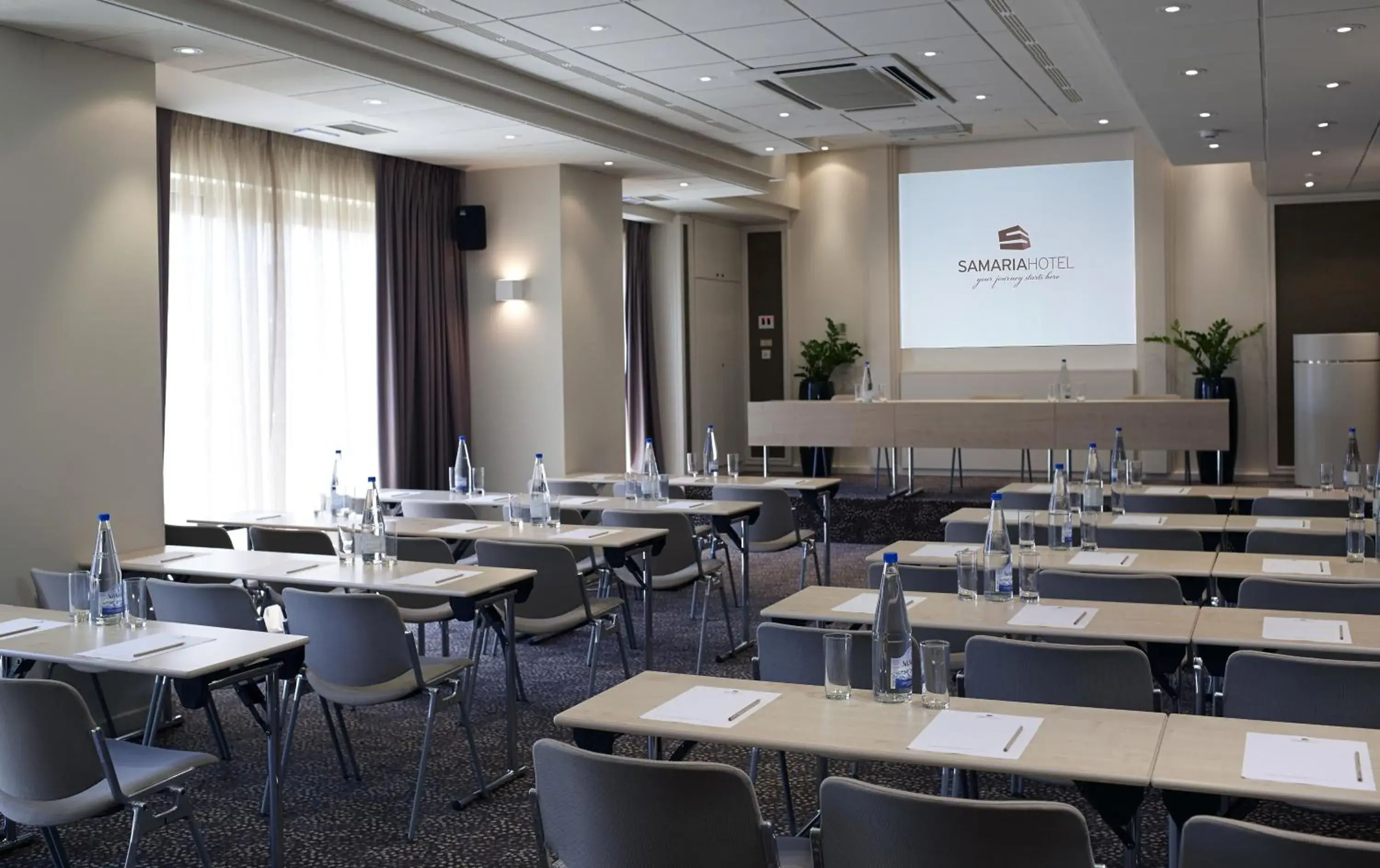 Business facilities in Samaria Hotel