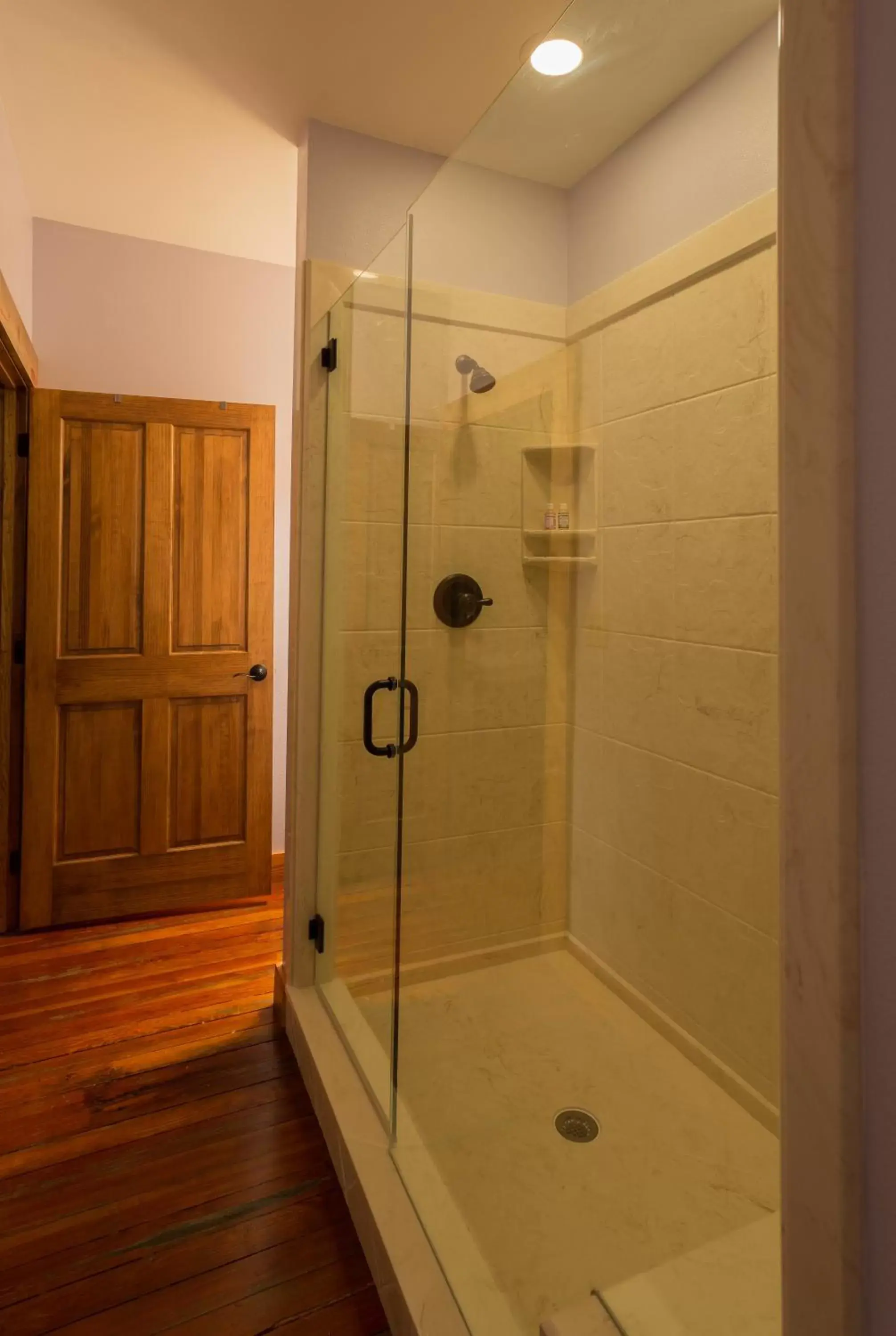 Bathroom in Upstairs Inn