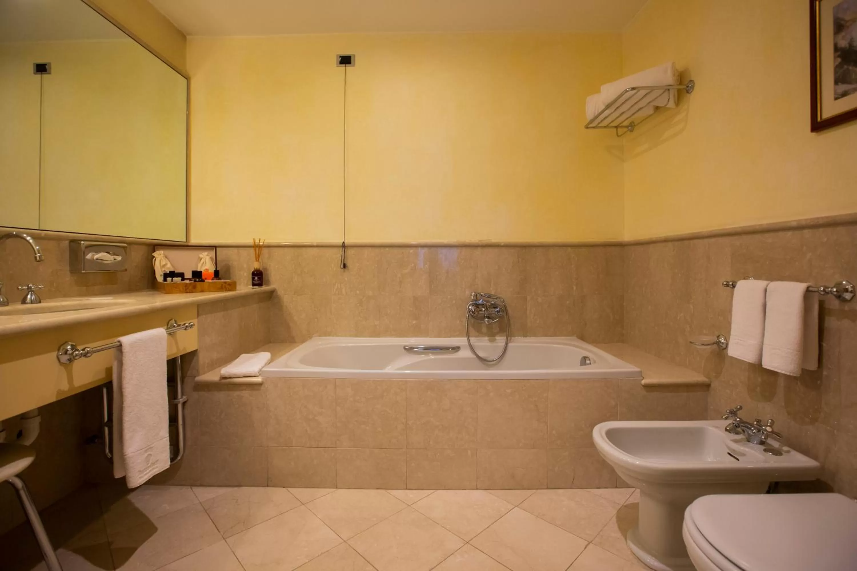 Bathroom in Grand Hotel Royal E Golf