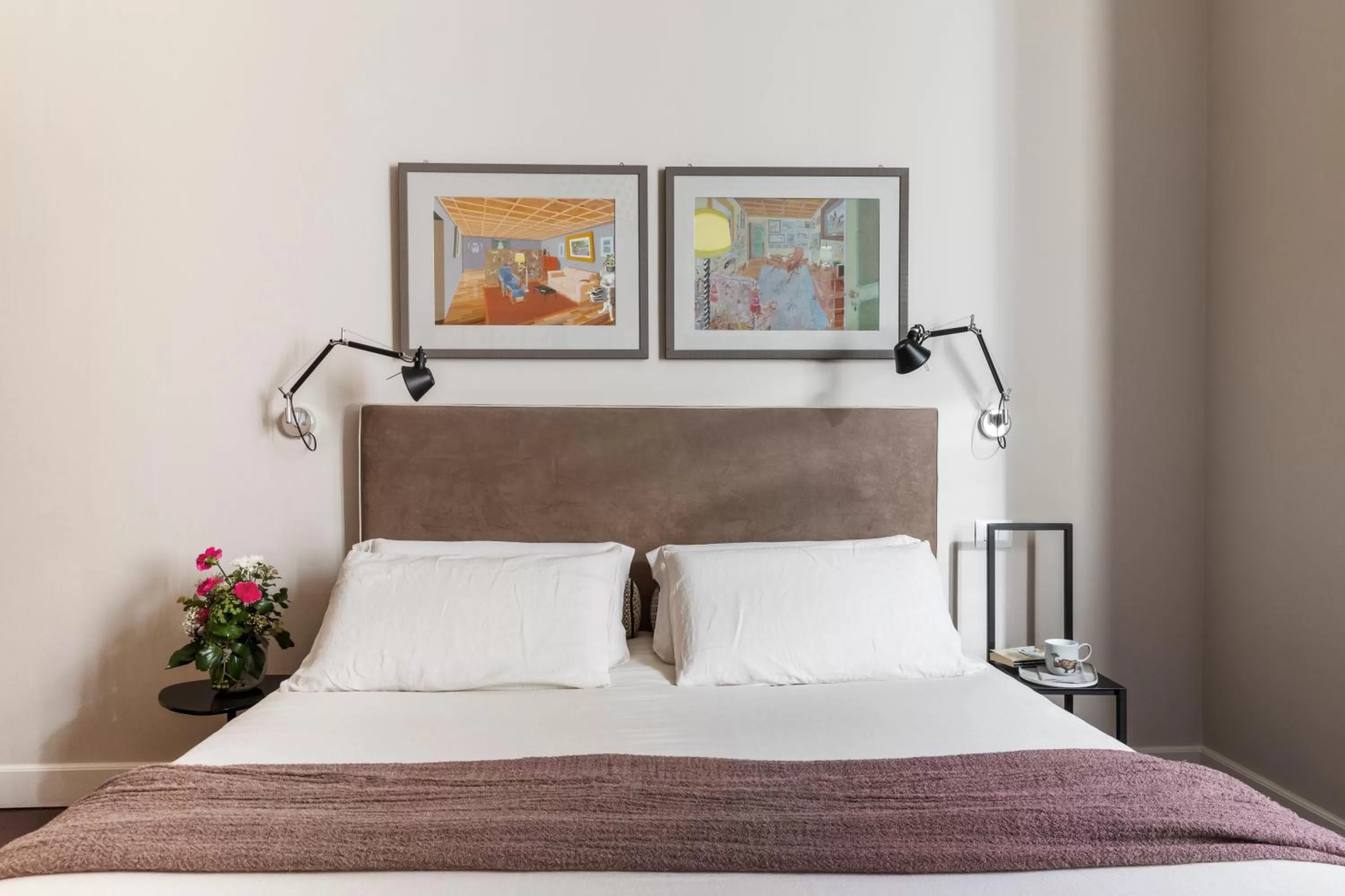 Photo of the whole room, Bed in MyNavona