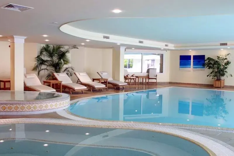 Swimming Pool in Hustyns Resort Cornwall