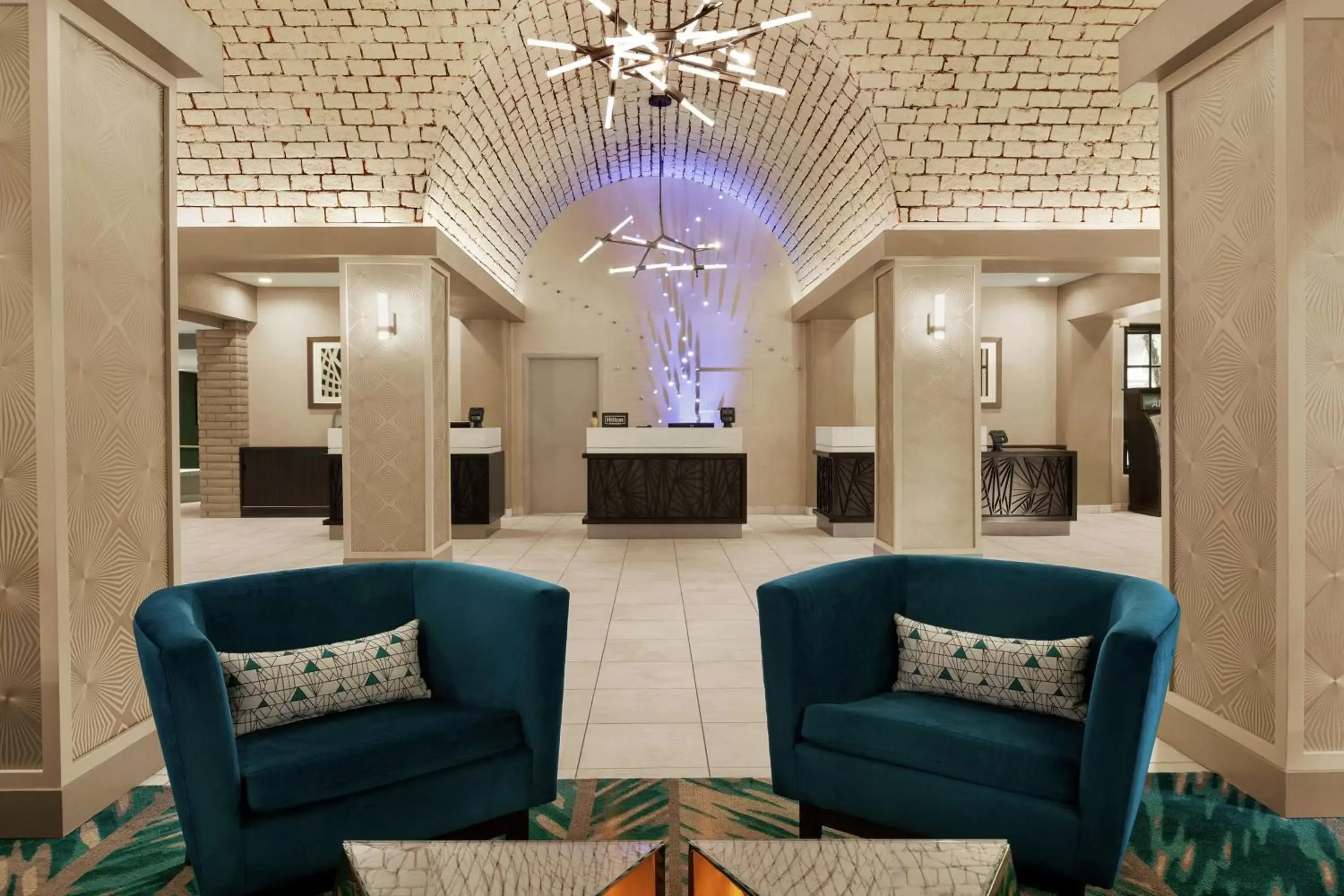 Lobby or reception in Embassy Suites by Hilton Arcadia-Pasadena Area
