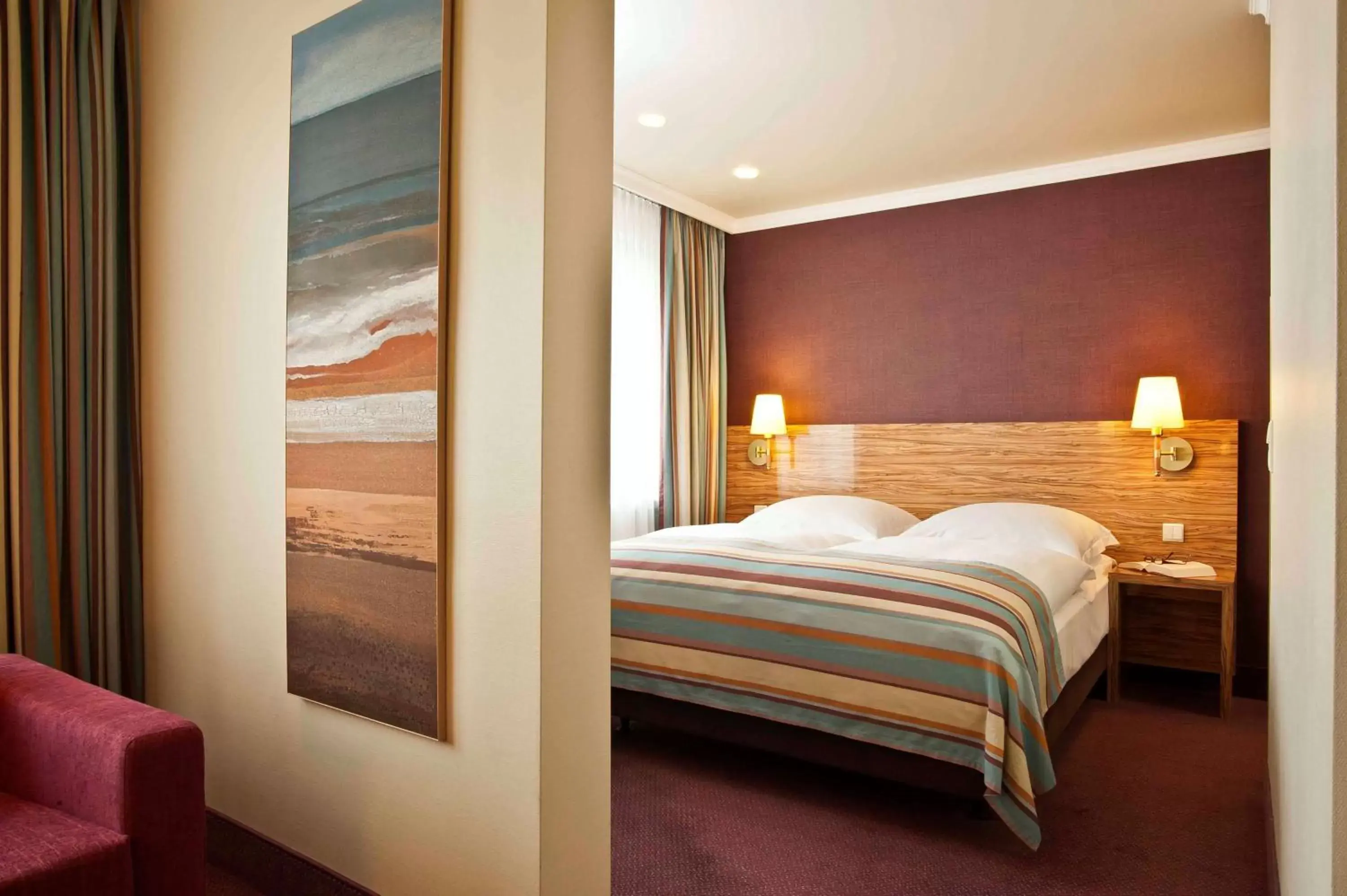 Bedroom, Bed in Best Western Raphael Hotel Altona