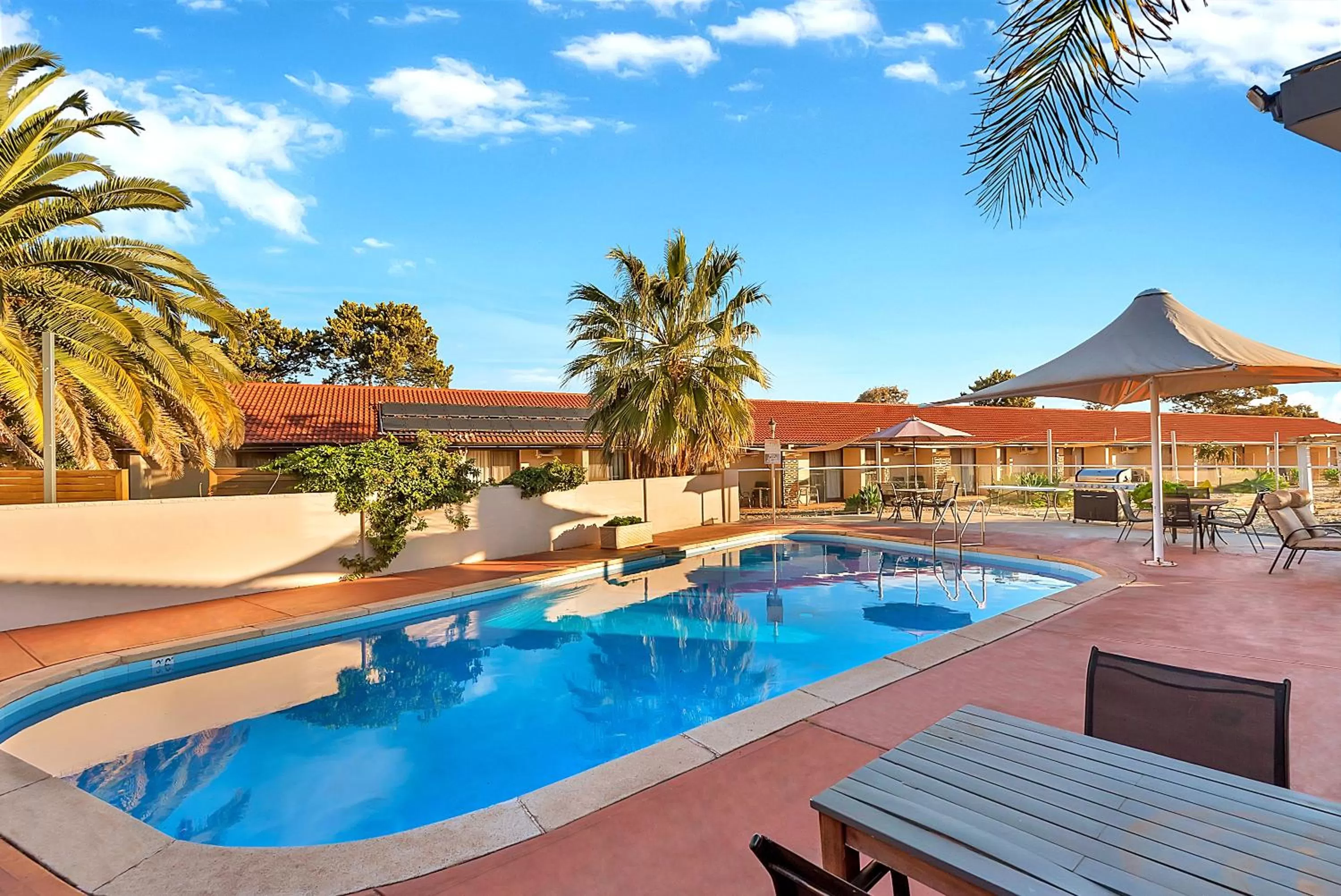 Swimming pool in Comfort Inn Whyalla