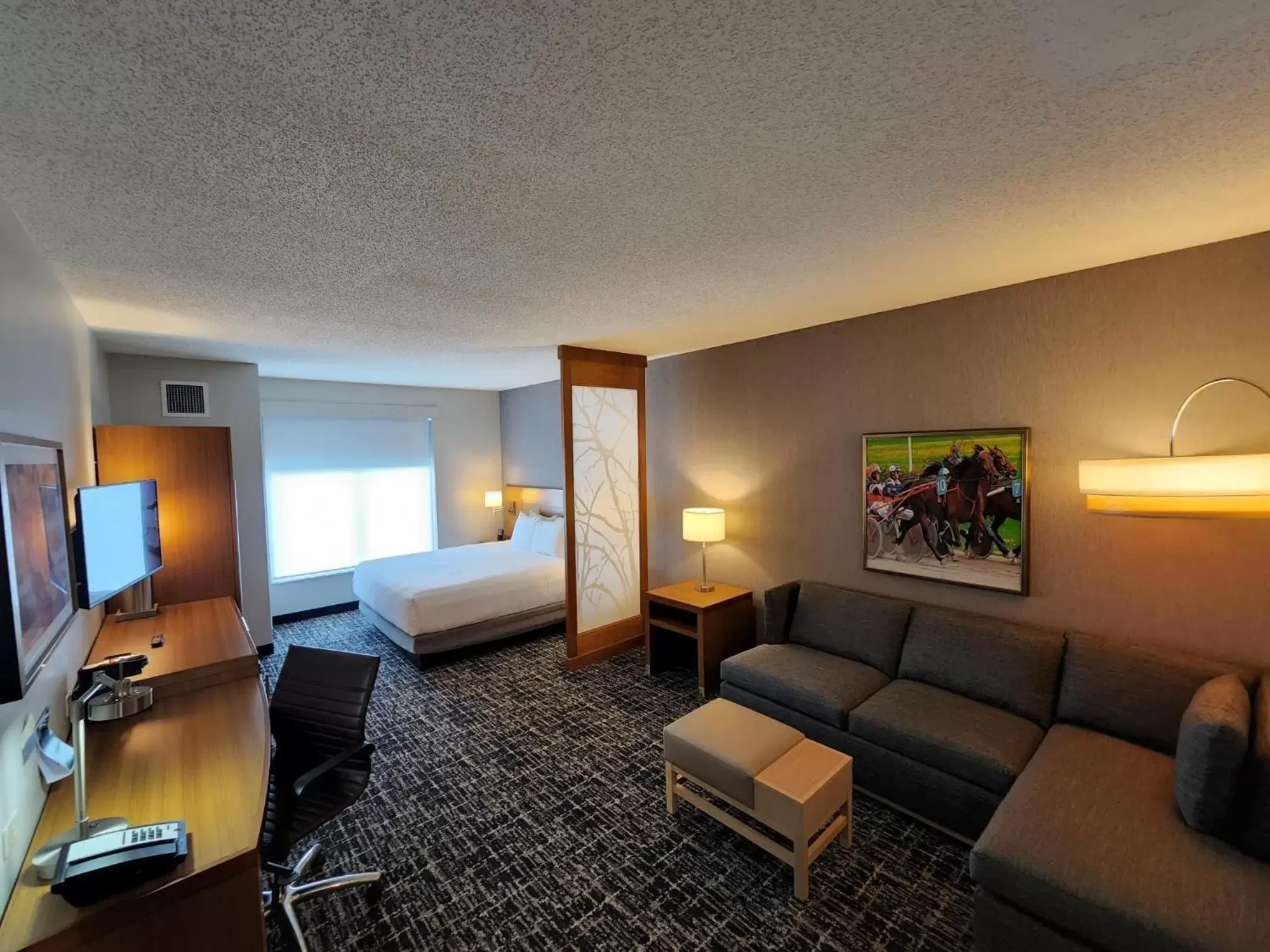 Bed, Seating Area in Hyatt Place at The Hollywood Casino Pittsburgh South