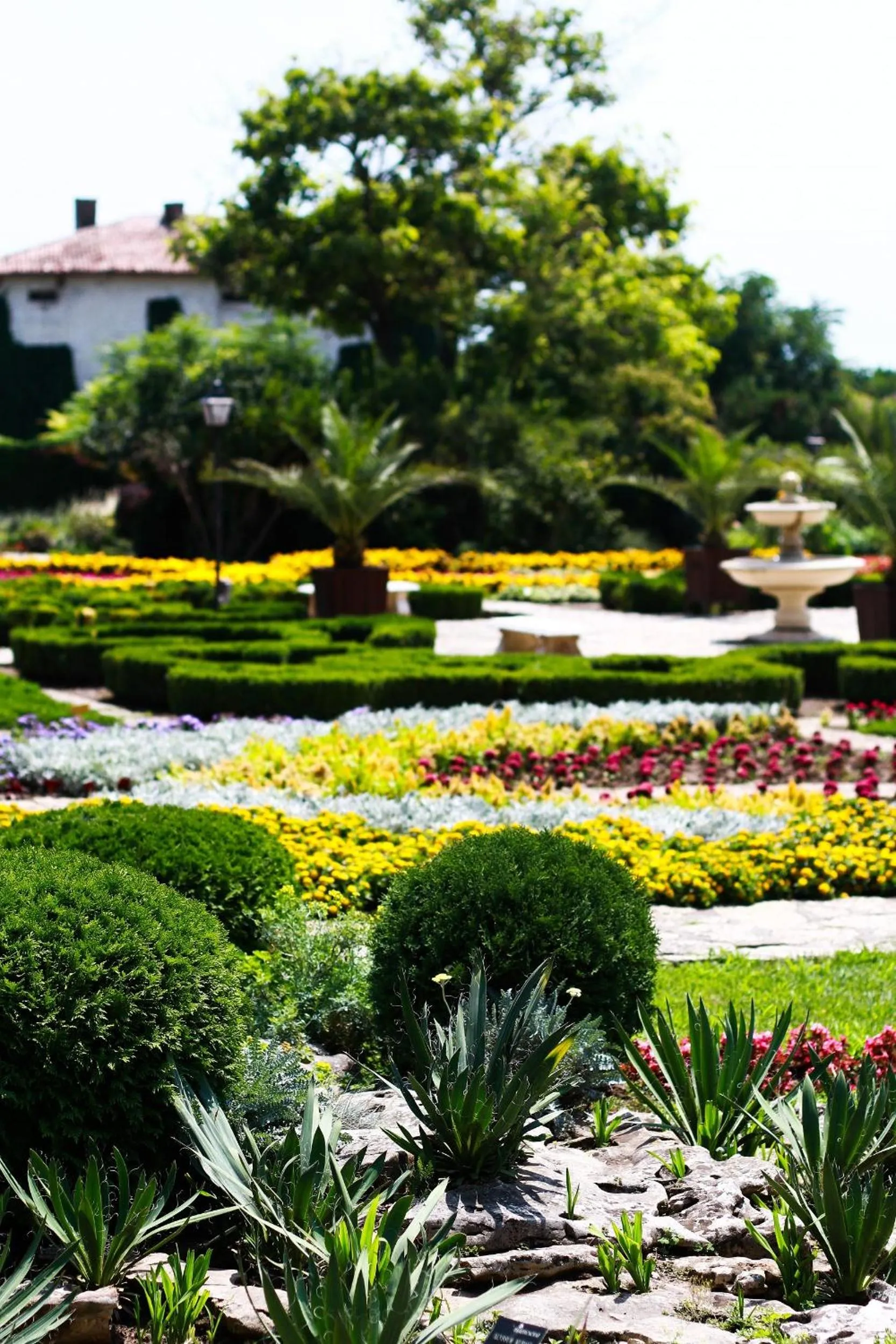 Nearby landmark in White Rock Castle Suite Hotel & SPA