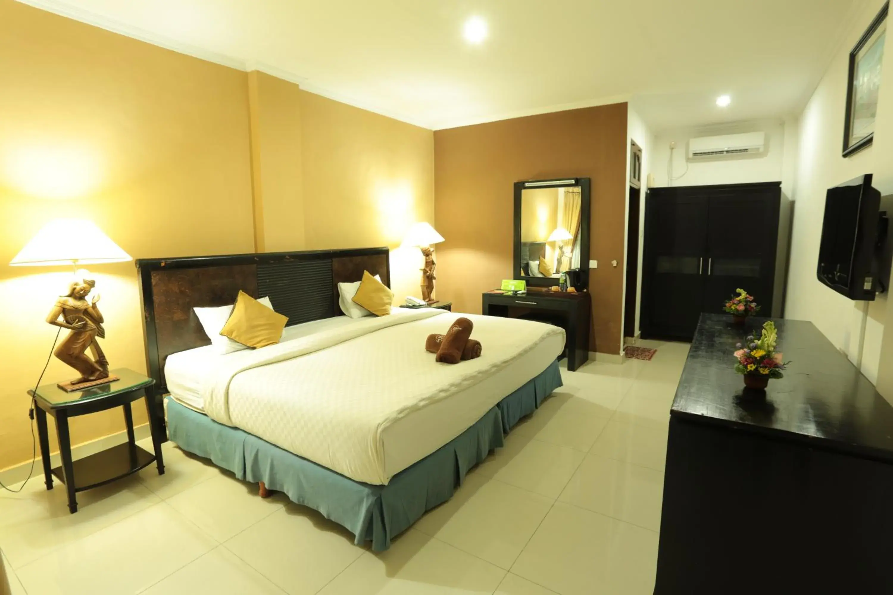 Deluxe Double or Twin Room - Upper Floor  in La Walon Hotel