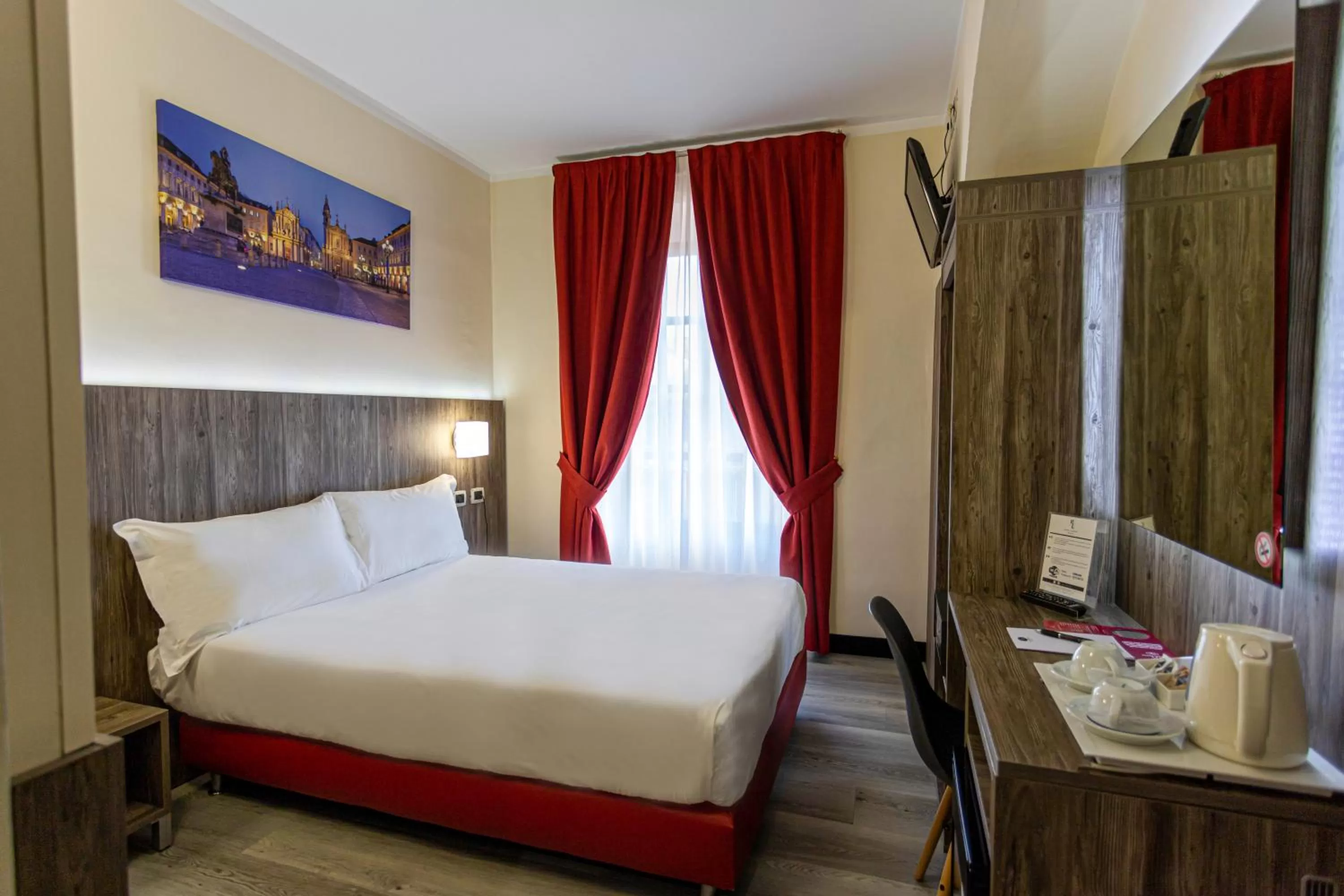 Bedroom, Bed in Hotel Urbani