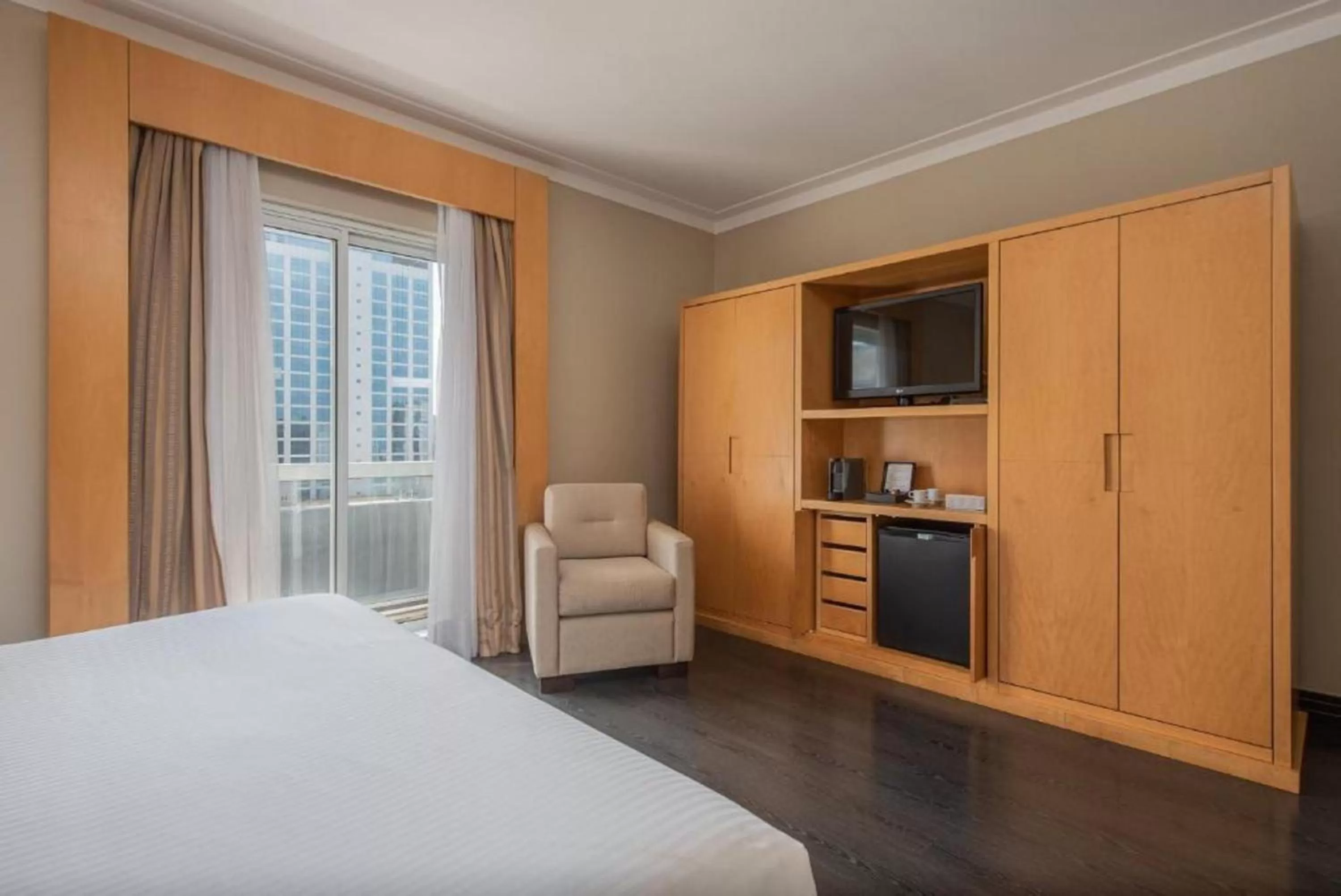 Queen Suite in Intercity São Paulo Paulista