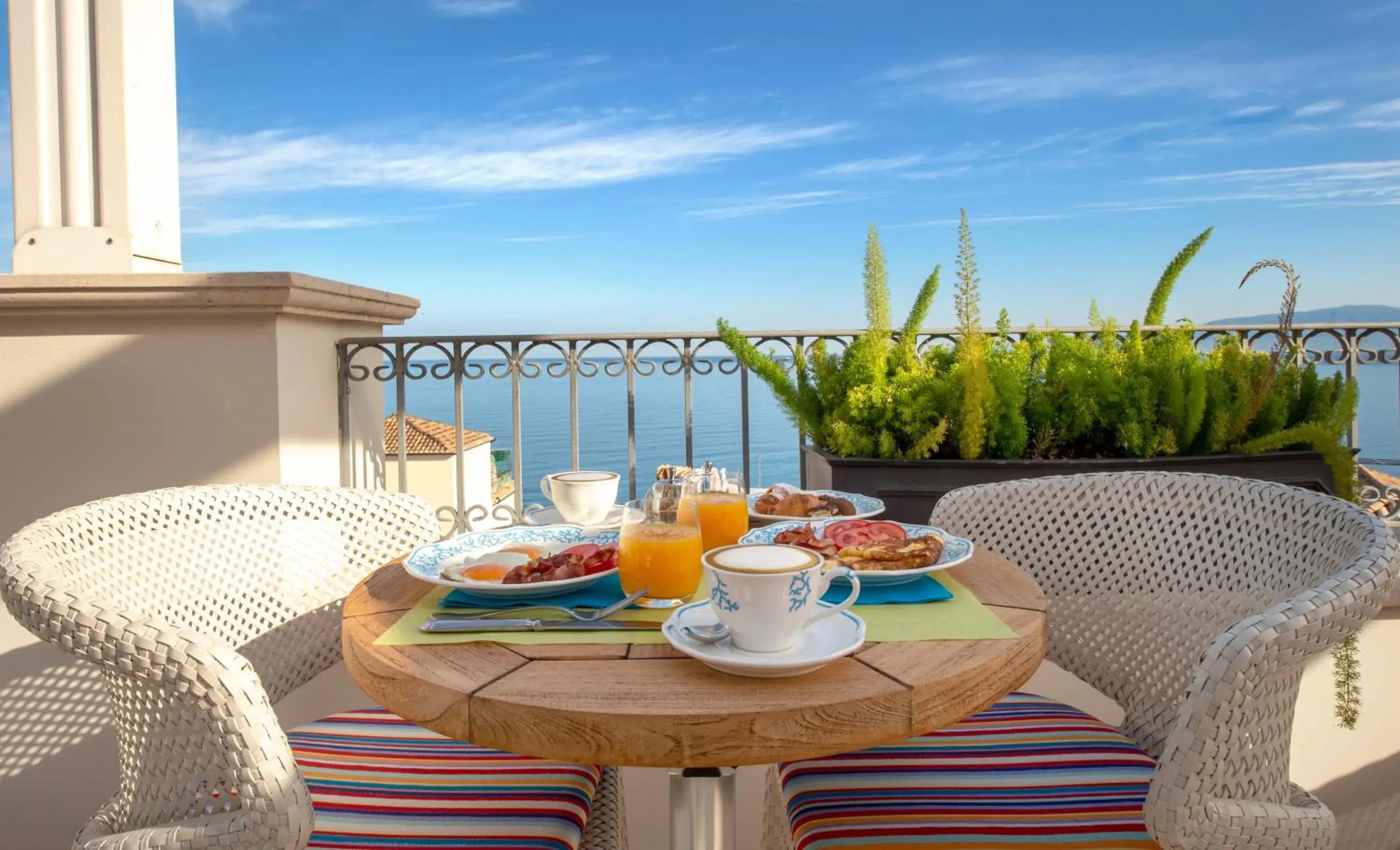 Food in Piccolo Grand Hotel Food in Piccolo Grand Hotel