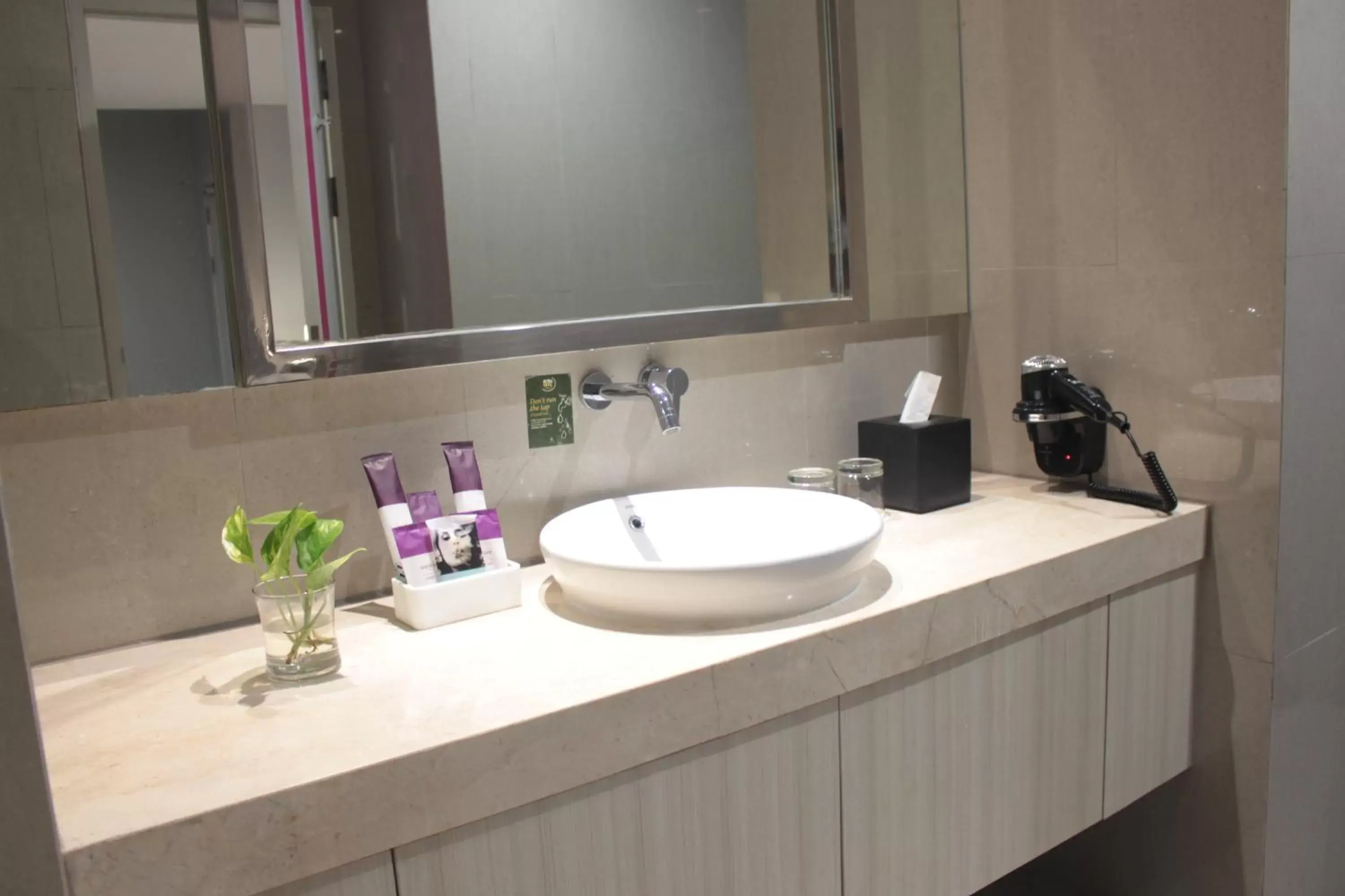 Bathroom in Mercure Jayapura