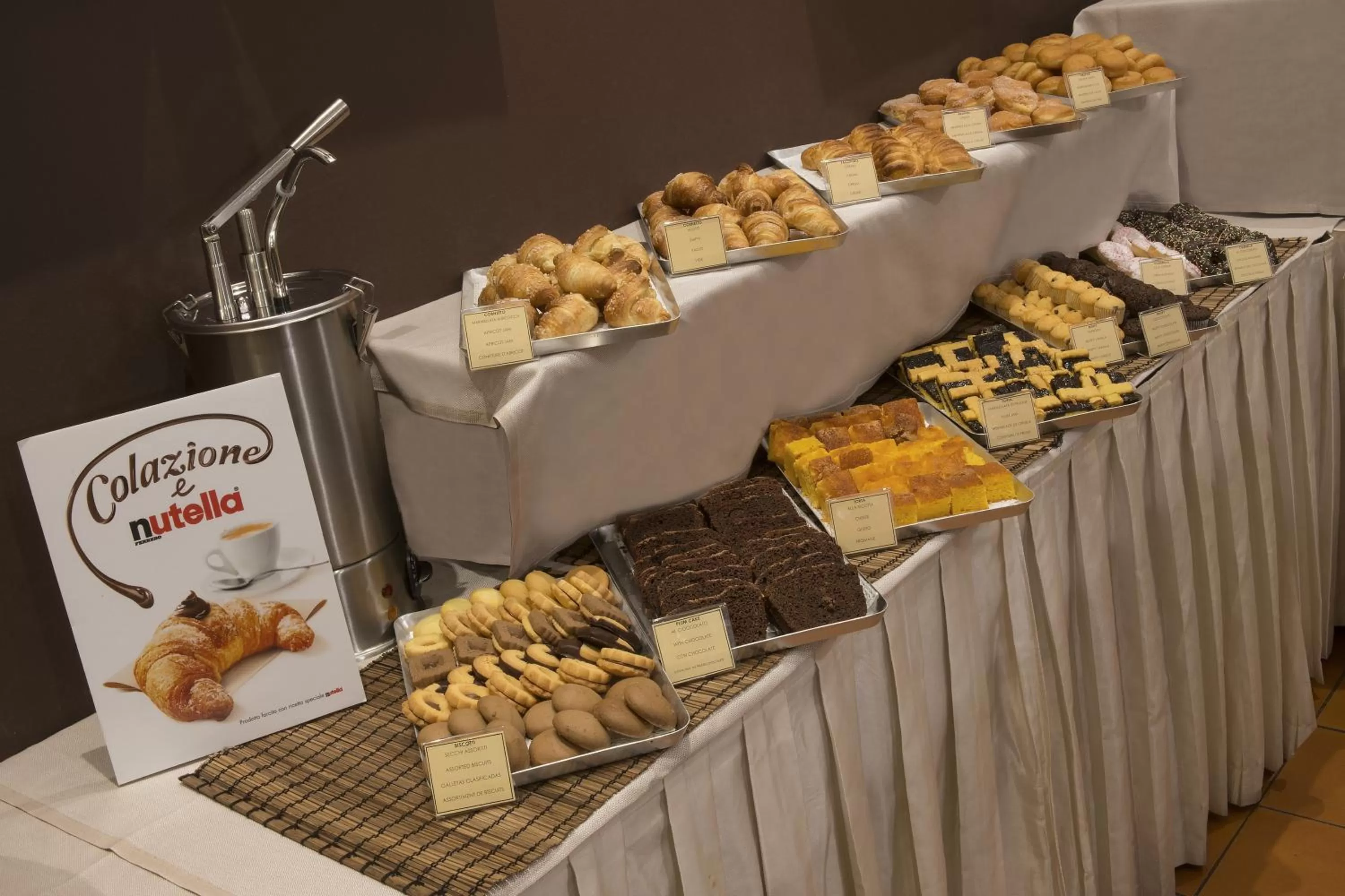 Restaurant/places to eat in Hotel Villa Ducale