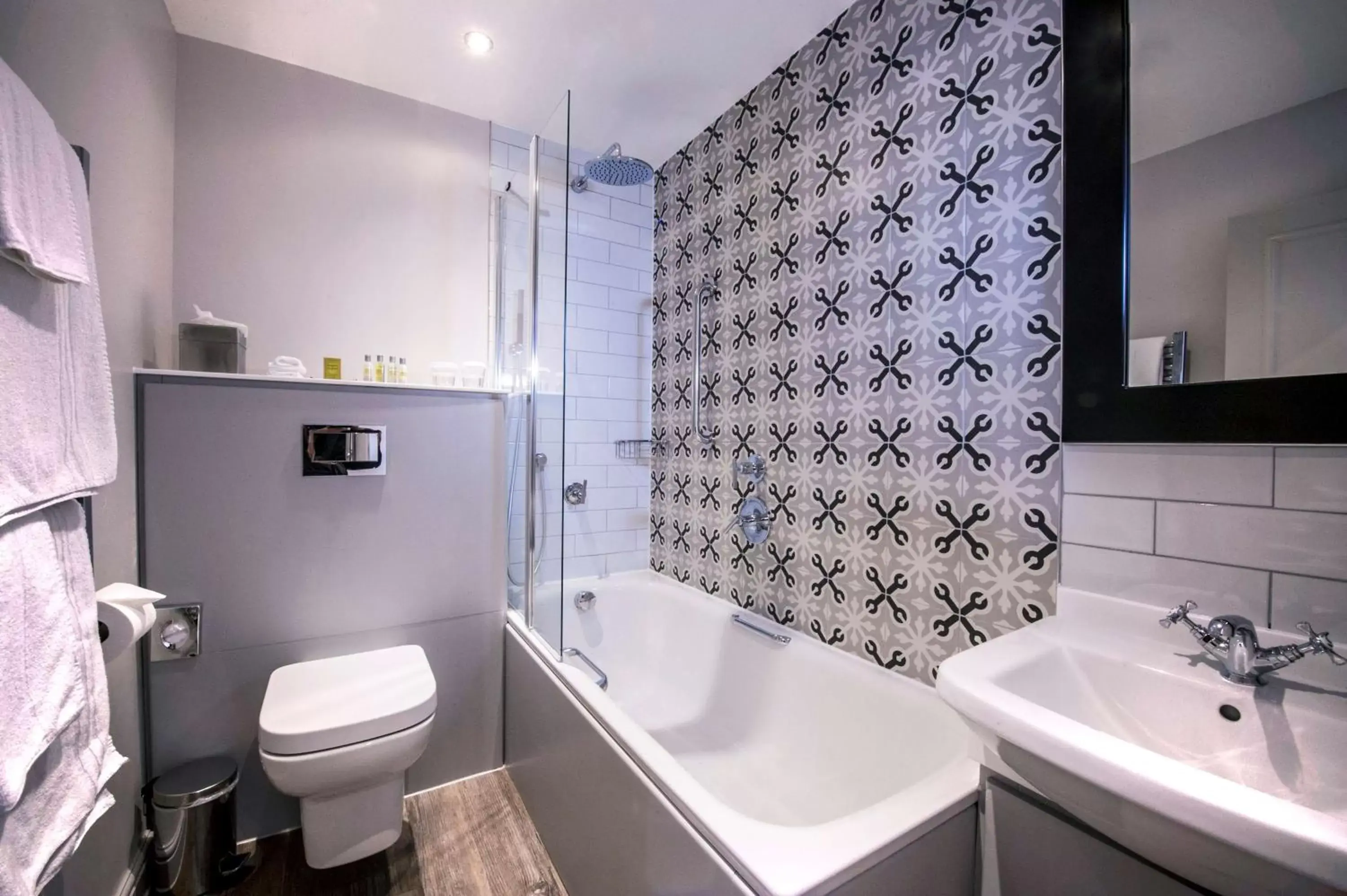 Bathroom in DoubleTree by Hilton Cheltenham