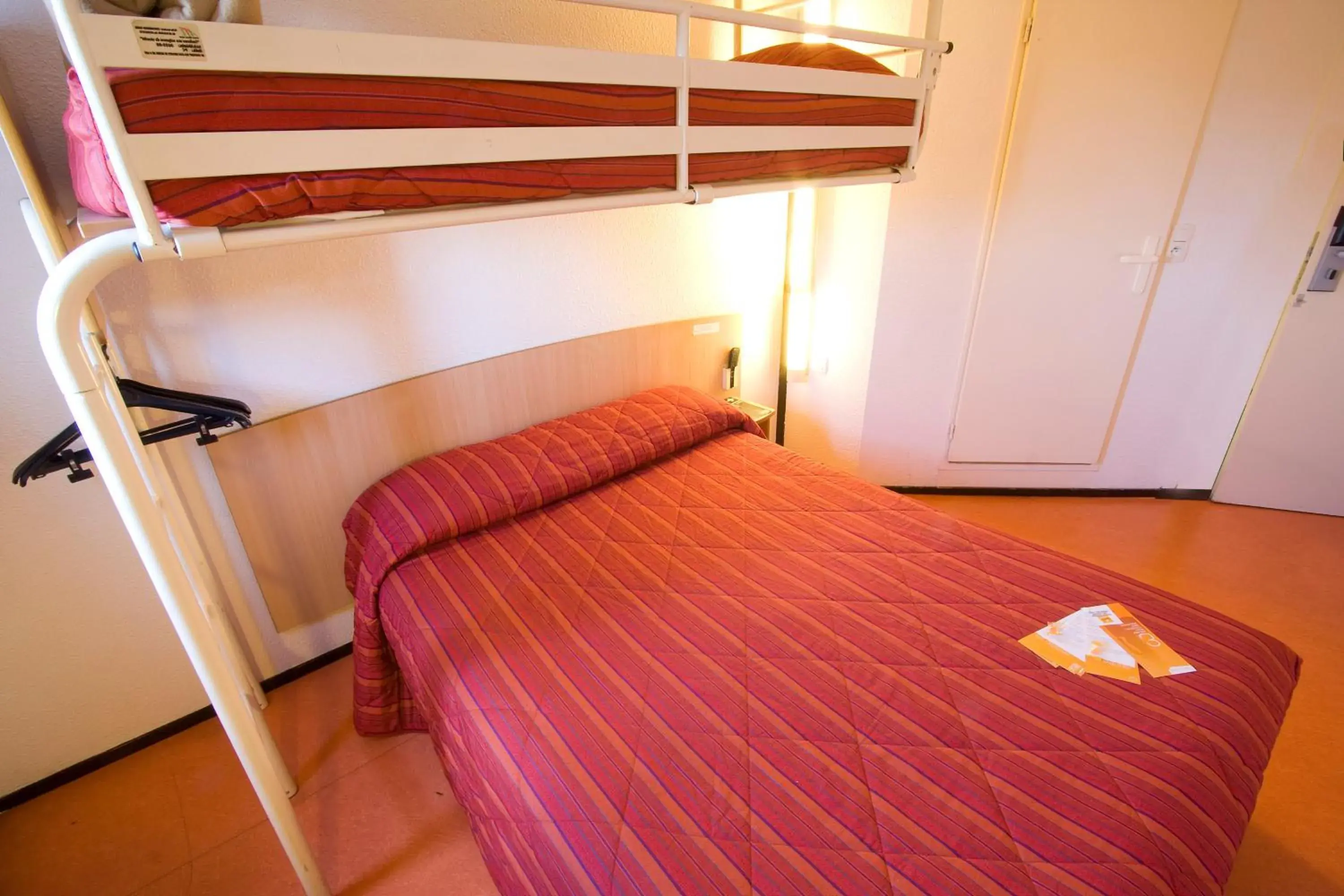 Bedroom, Bed in Premiere Classe Le Blanc Mesnil