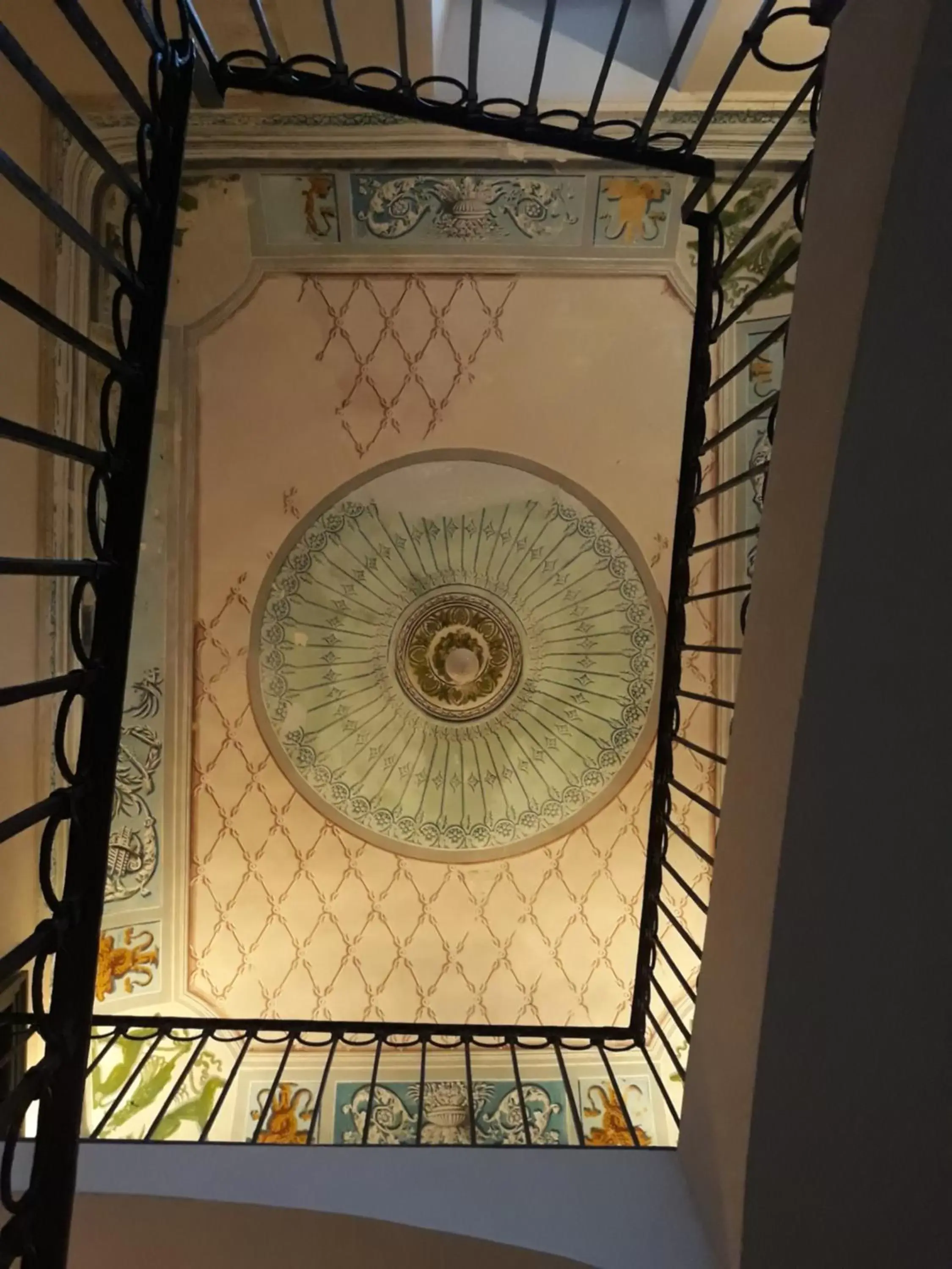 Decorative detail in Landolina Palace Hotel