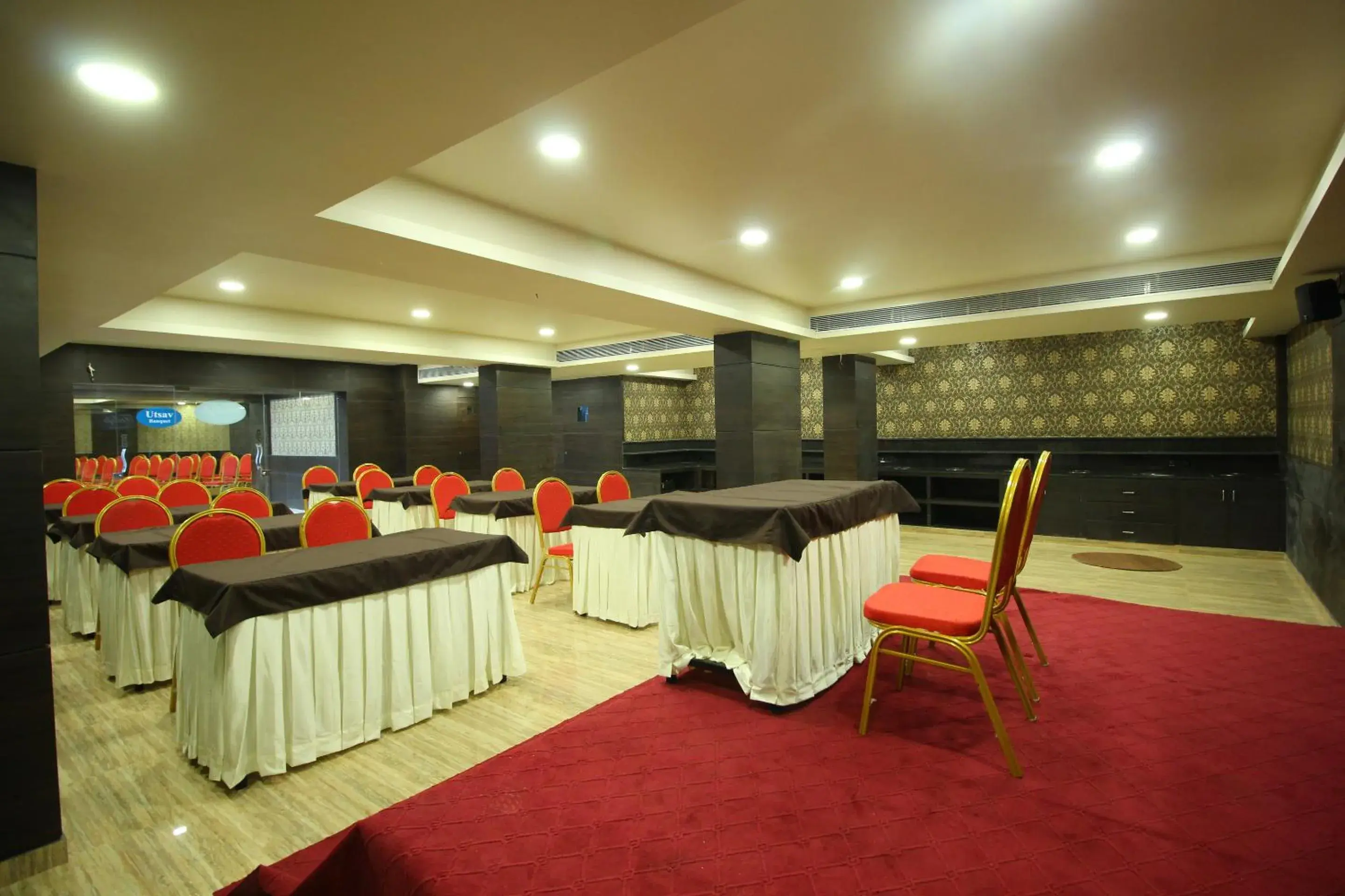 Business facilities in Central Beacon Hotel