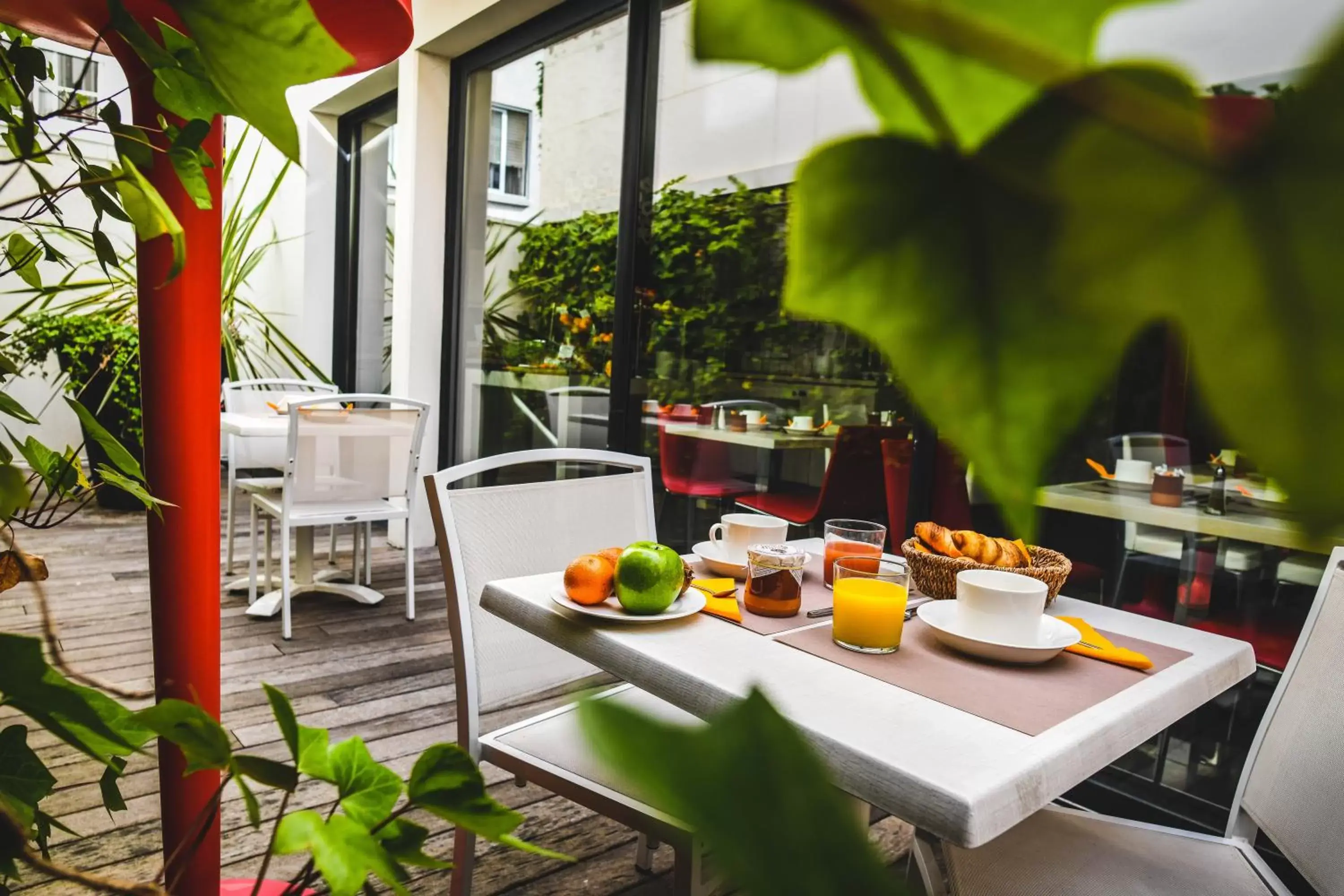 Balcony/Terrace in Mercure Président Biarritz Plage