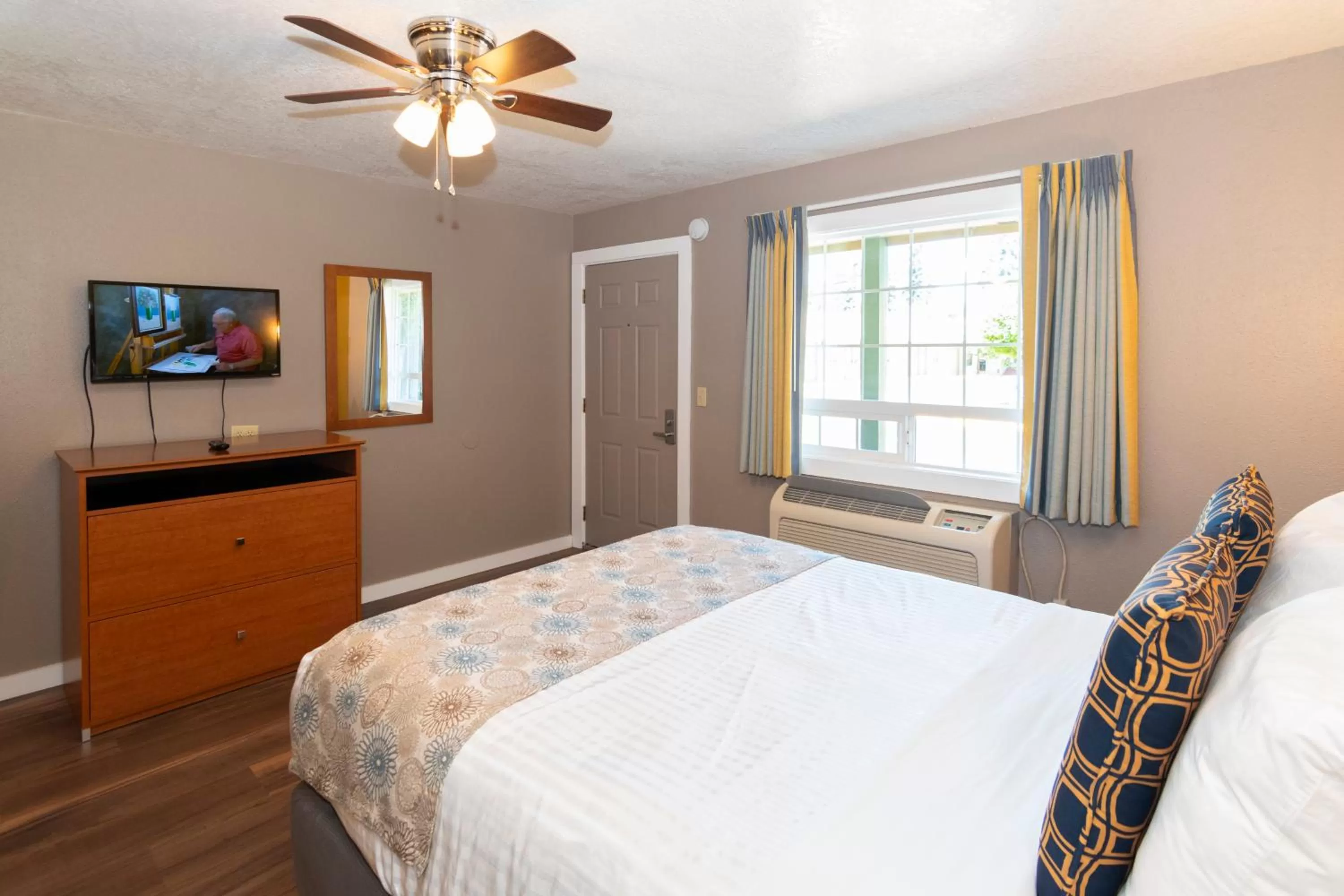 Nordic Inn and Suites