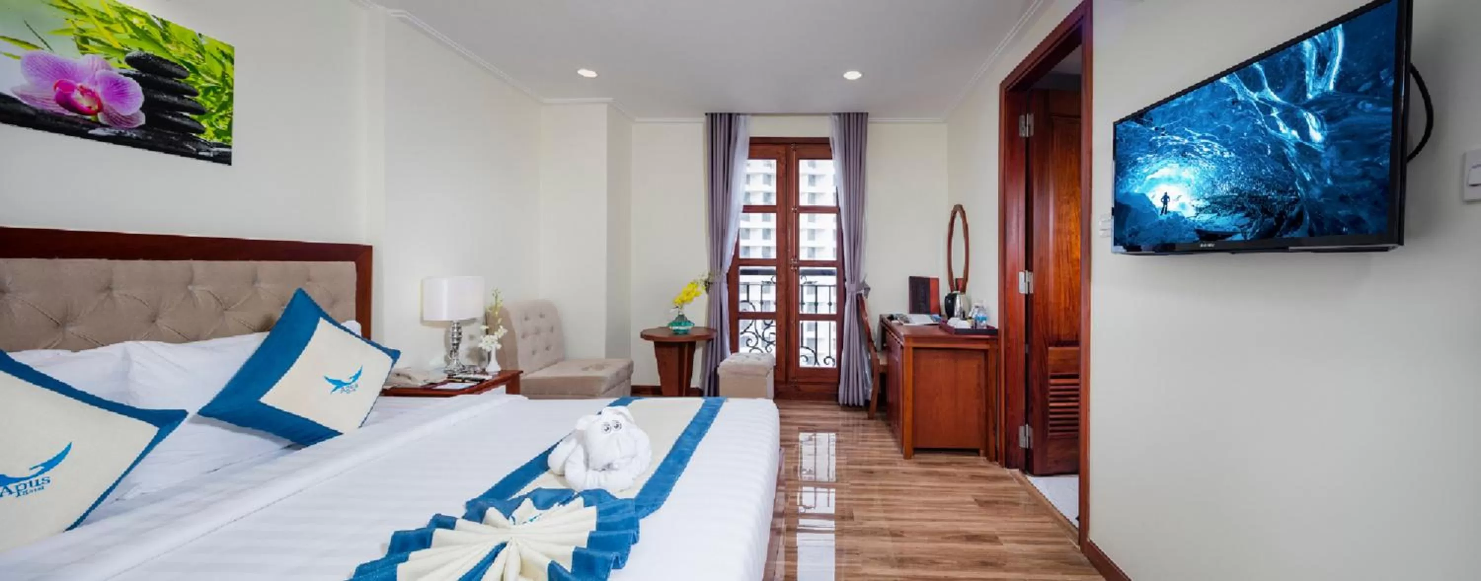 Photo of the whole room, Bed in Apus Hotel