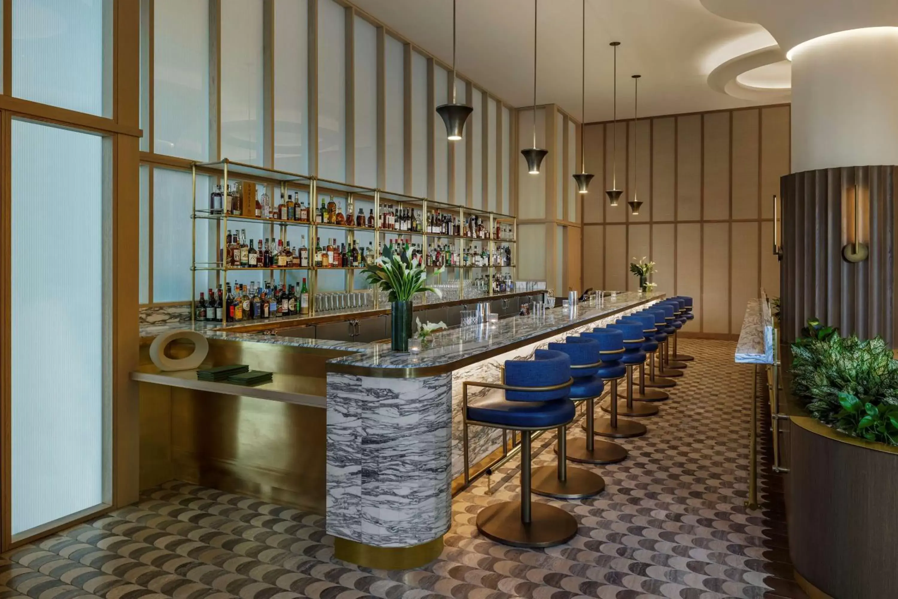 Lounge or bar, Lounge/Bar in The Morrow Washington Dc, Curio Collection By Hilton