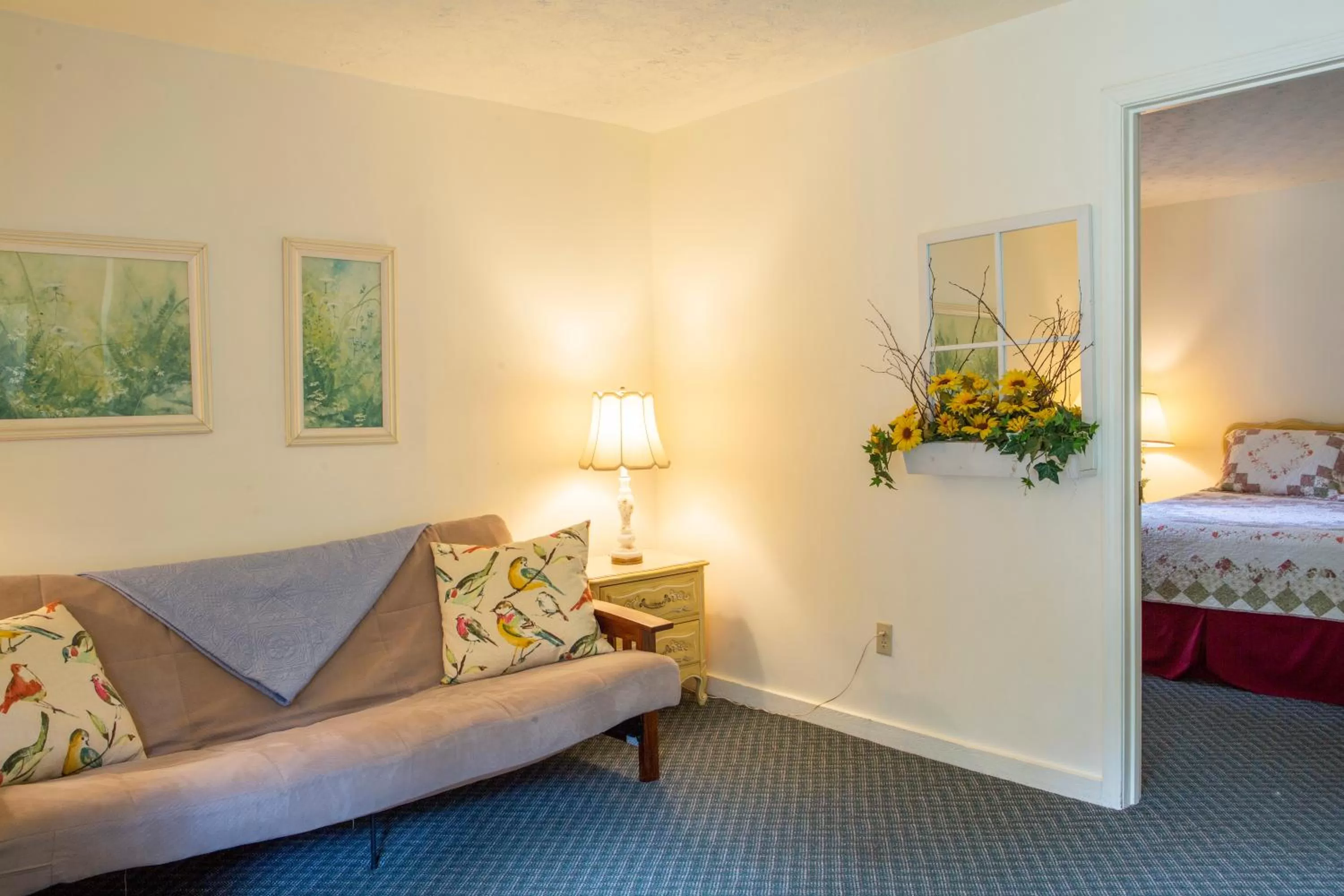 Living room, Seating Area in The Chimney Rock Inn & Cottages