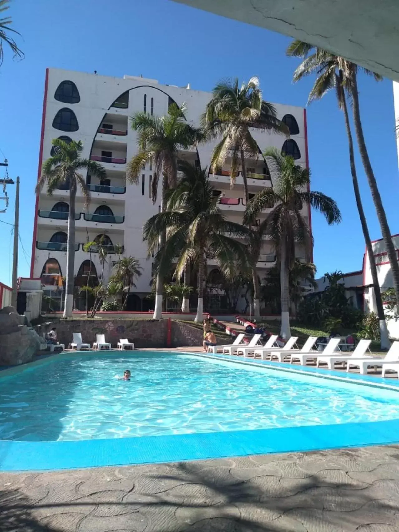 Swimming Pool in Hotel Essen's