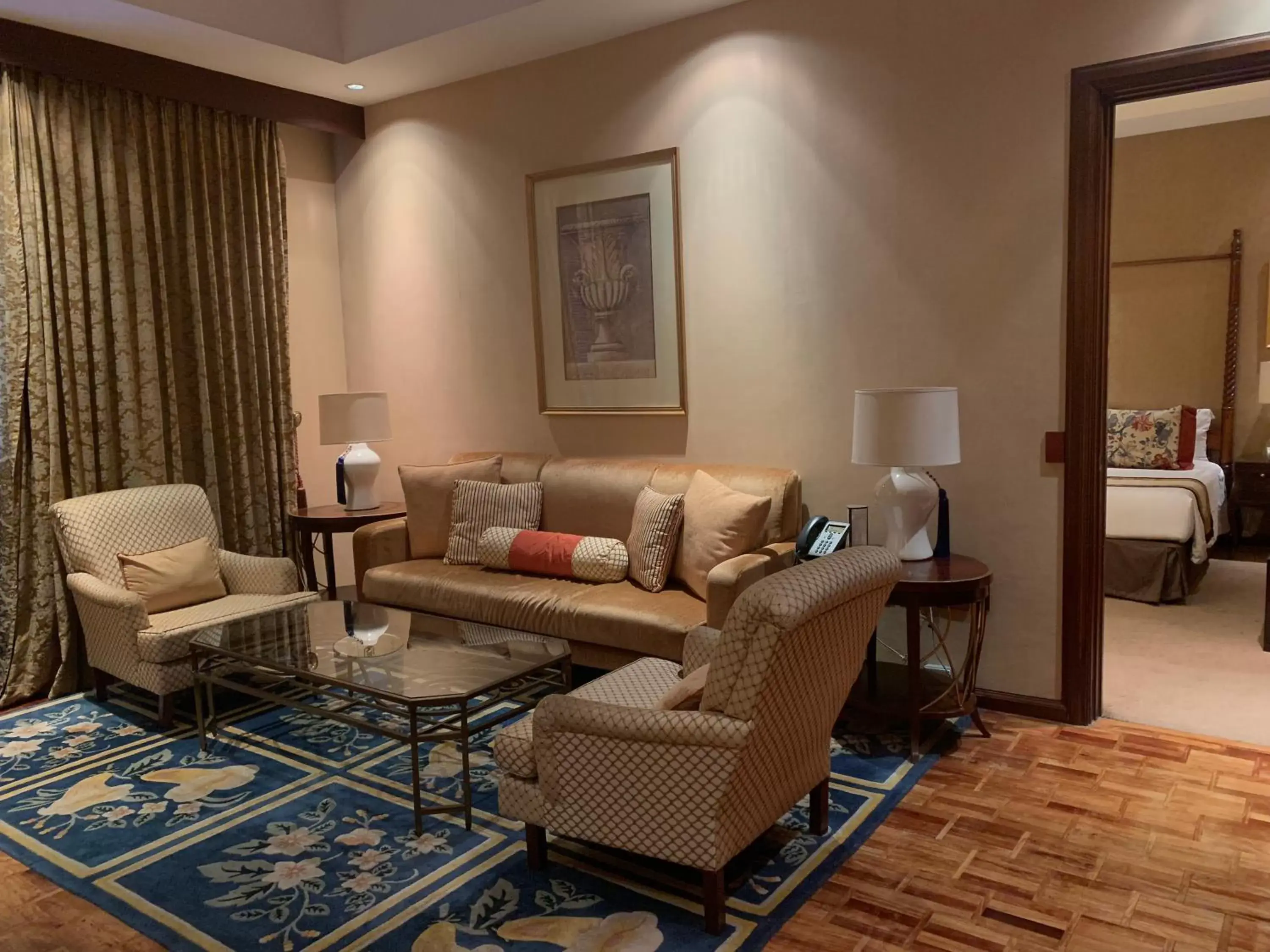 Living room, Seating Area in The Manila Hotel