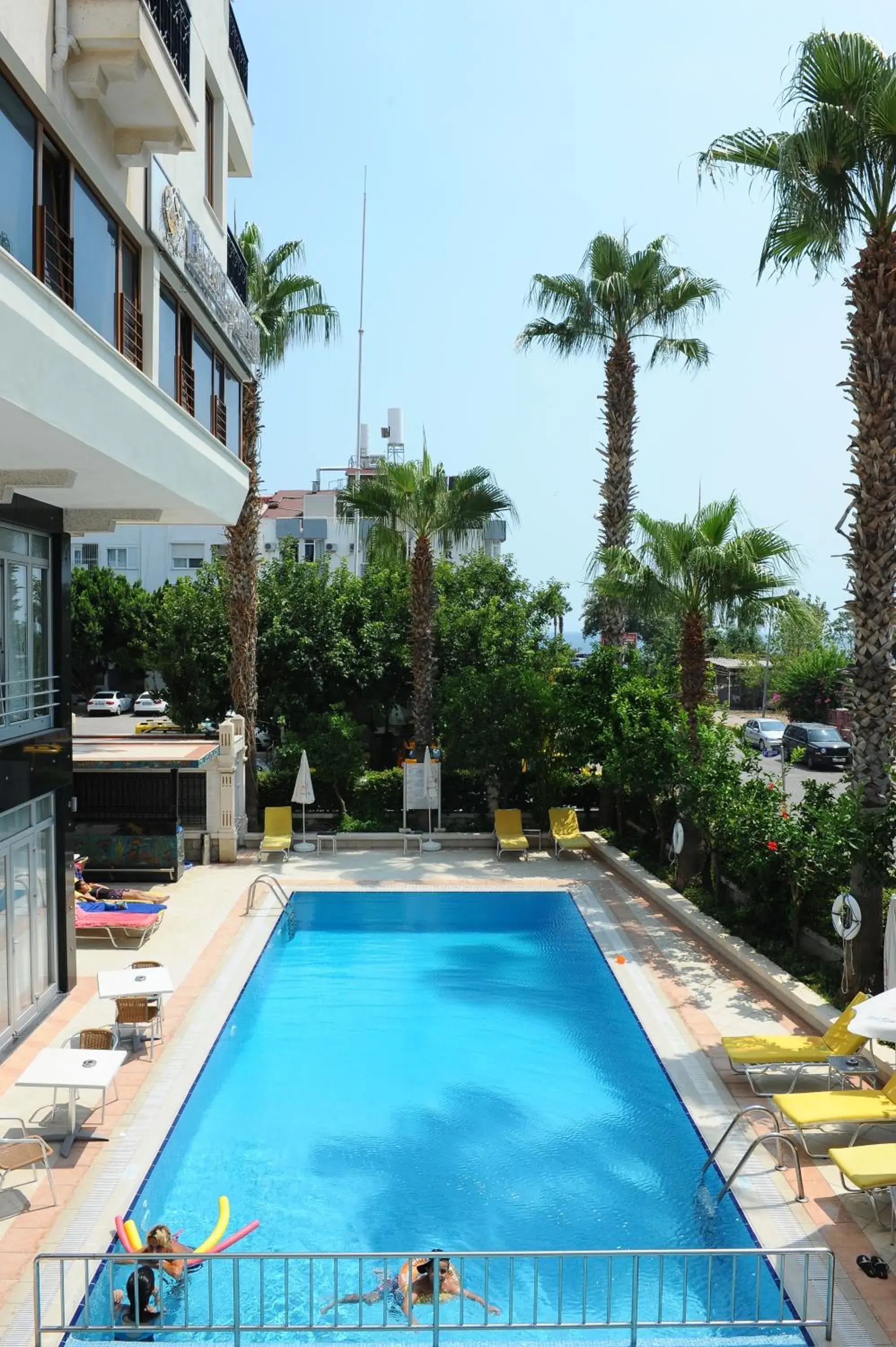 Pool view, Swimming Pool in Hotel Royal Hill