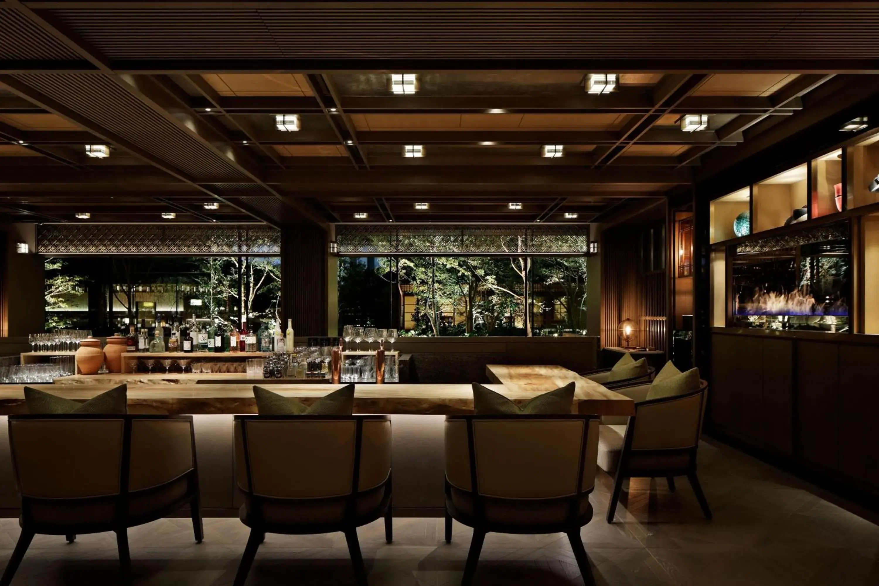 Lounge or bar in HOTEL THE MITSUI KYOTO, a Luxury Collection Hotel & Spa