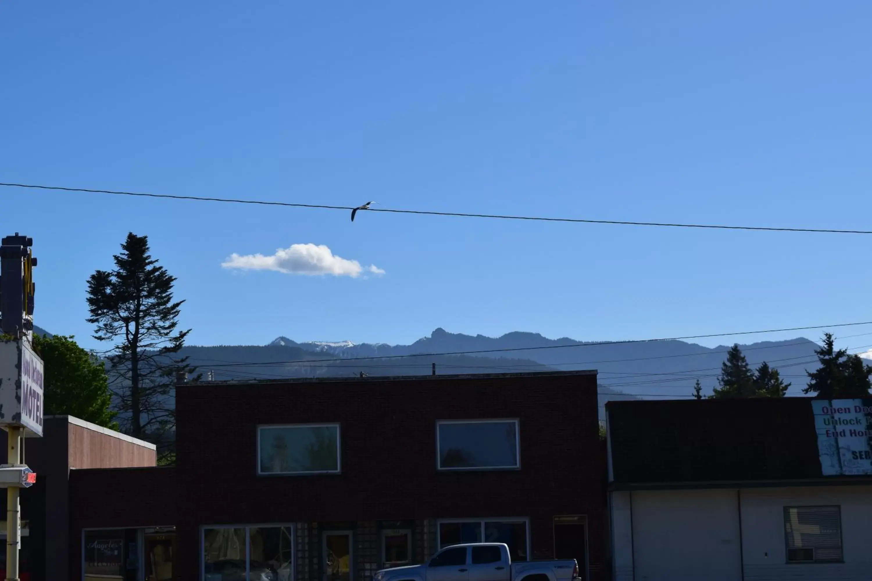 City view, Property Building in Royal Victorian Motel