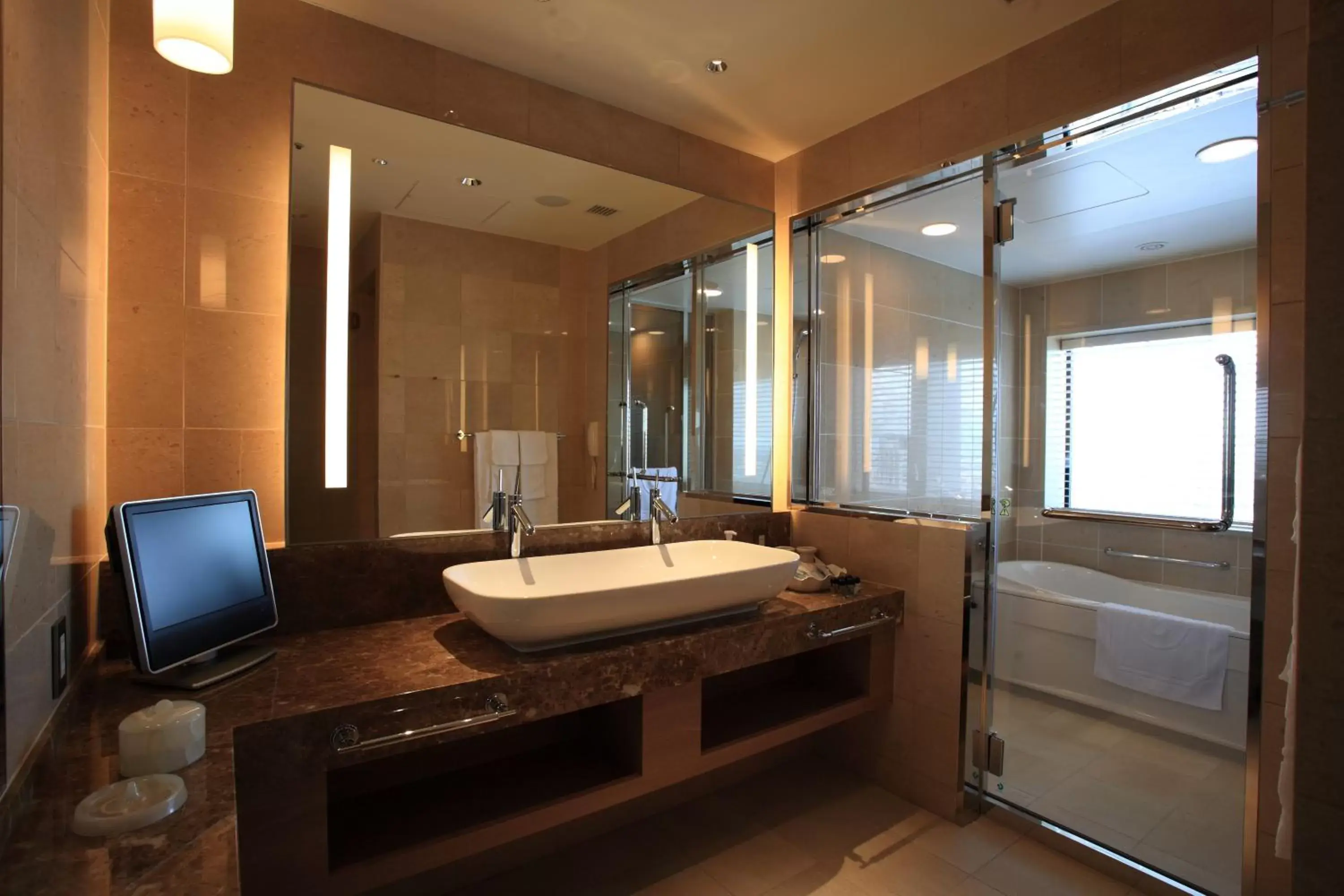 Bathroom in Hotel Monterey Grasmere Osaka