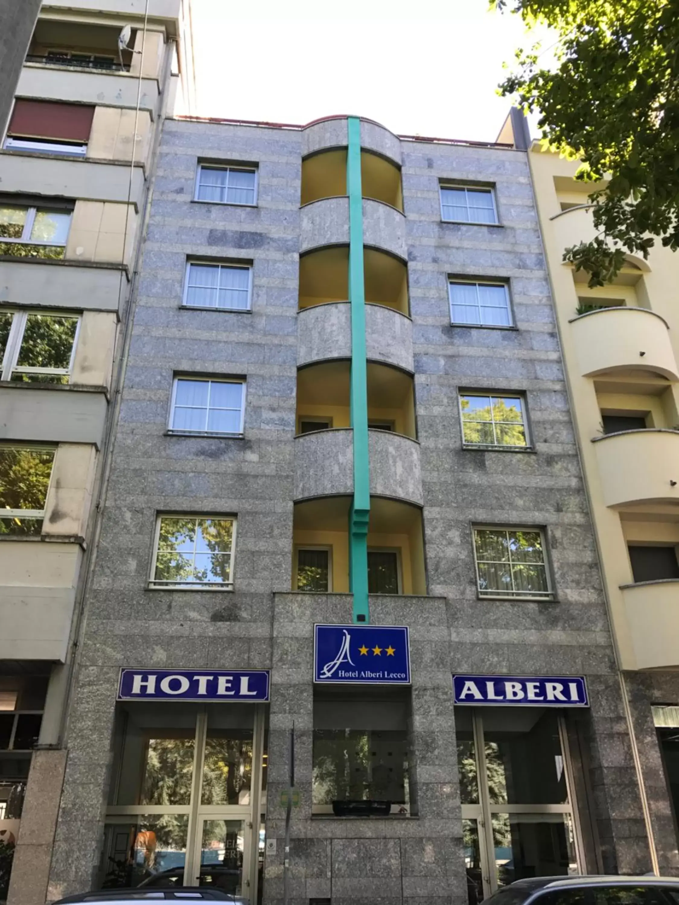 Facade/entrance, Property Building in Hotel Alberi