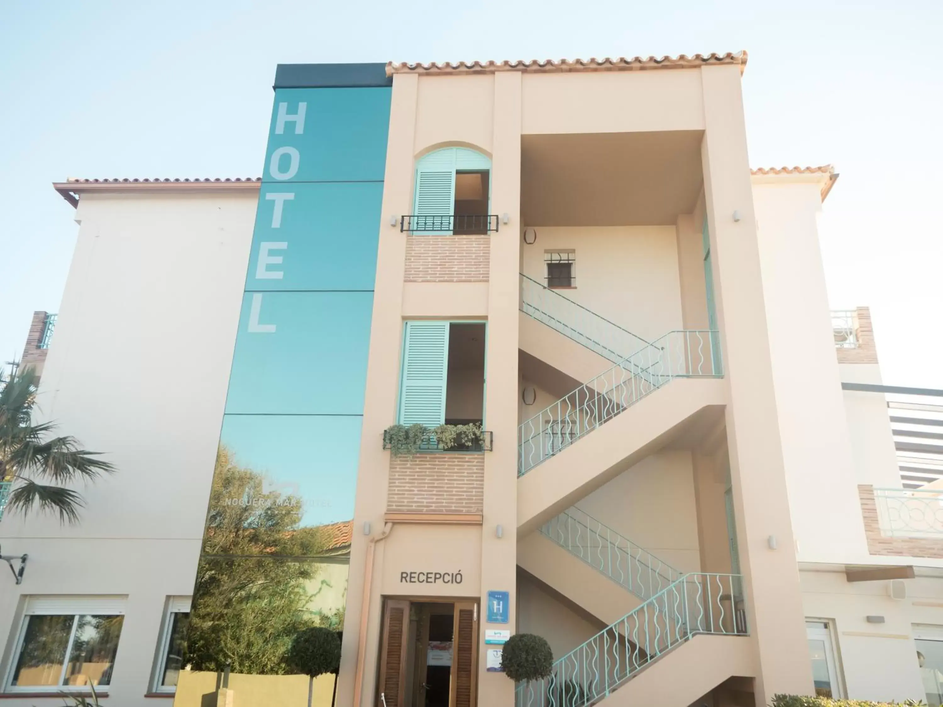 Facade/entrance, Property Building in Hotel Noguera Mar