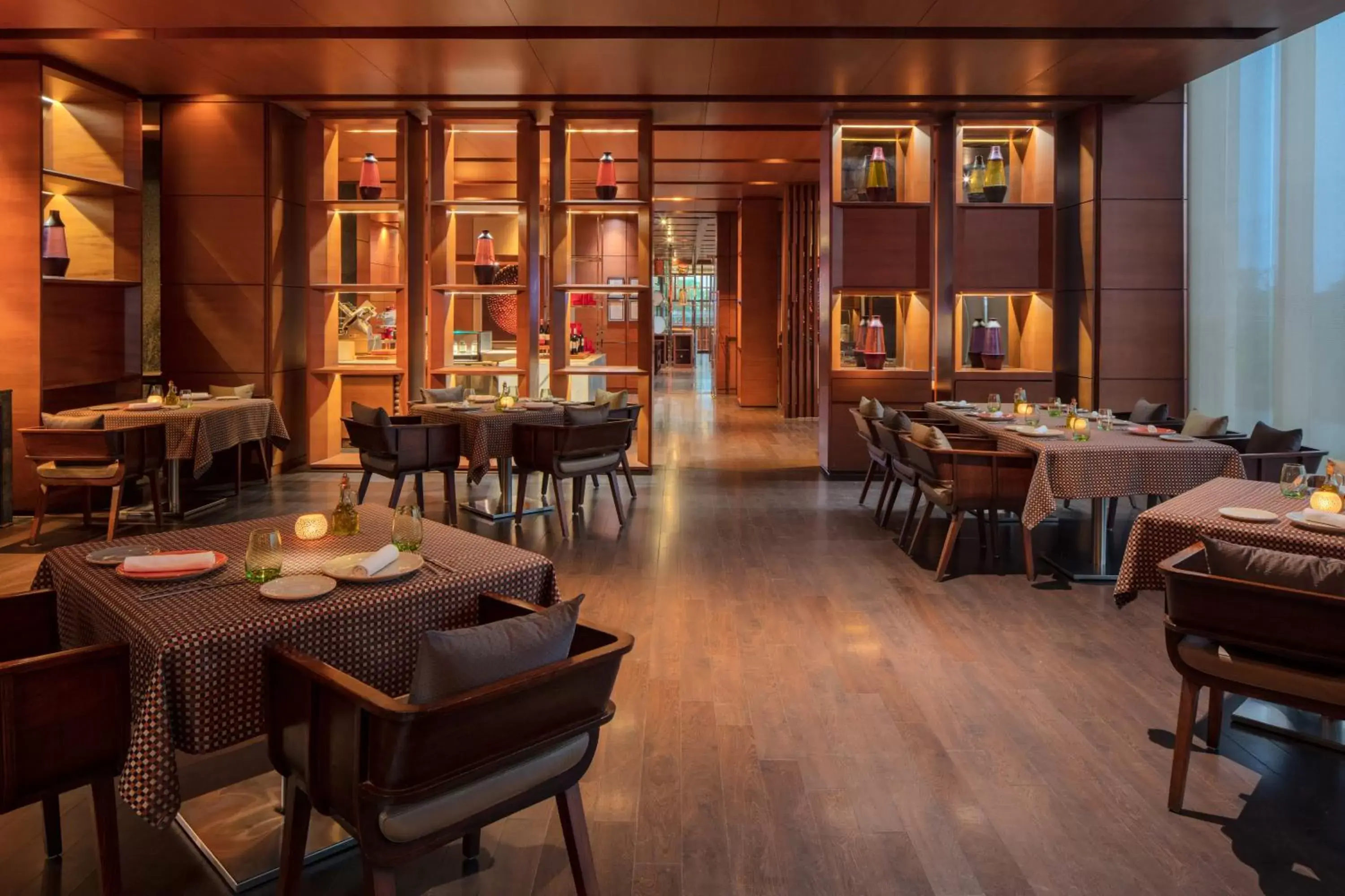 Restaurant/places to eat in Hyatt Regency Chandigarh Restaurant/places to eat in Hyatt Regency Chandigarh