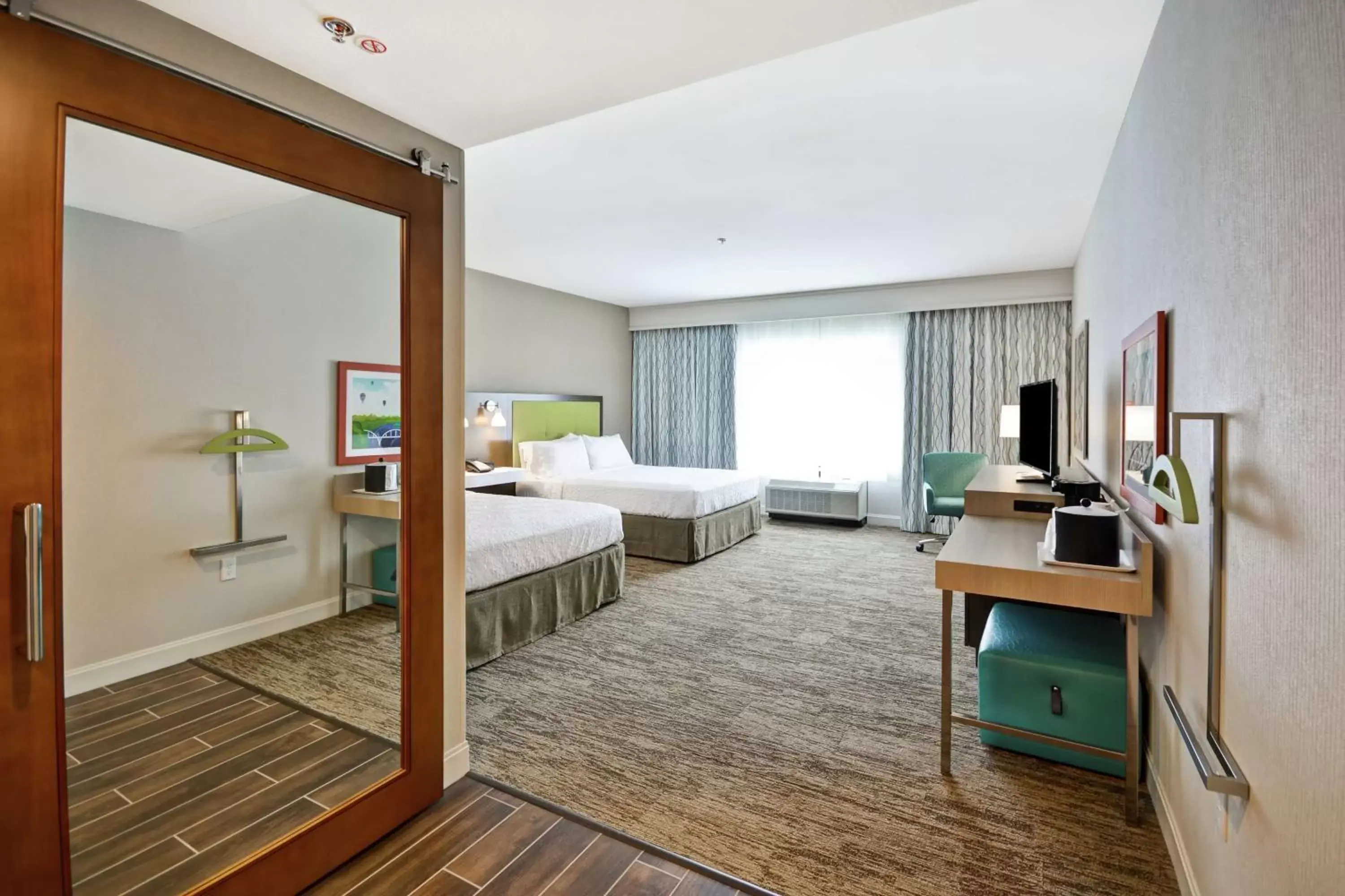 Queen Room with Two Queen Beds with Bath Tub - Mobility Accessible in Hampton Inn Suites Grants Pass Queen Room with Two Queen Beds with Bath Tub - Mobility Accessible in Hampton Inn Suites Grants Pass