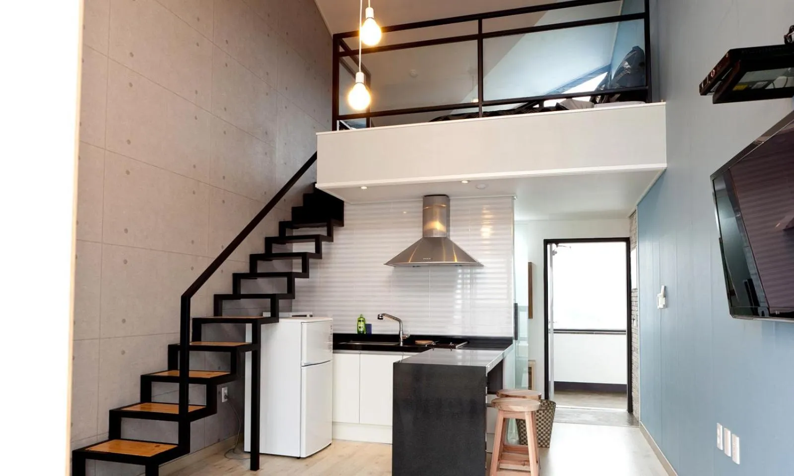 Kitchen or kitchenette in Oceantree House
