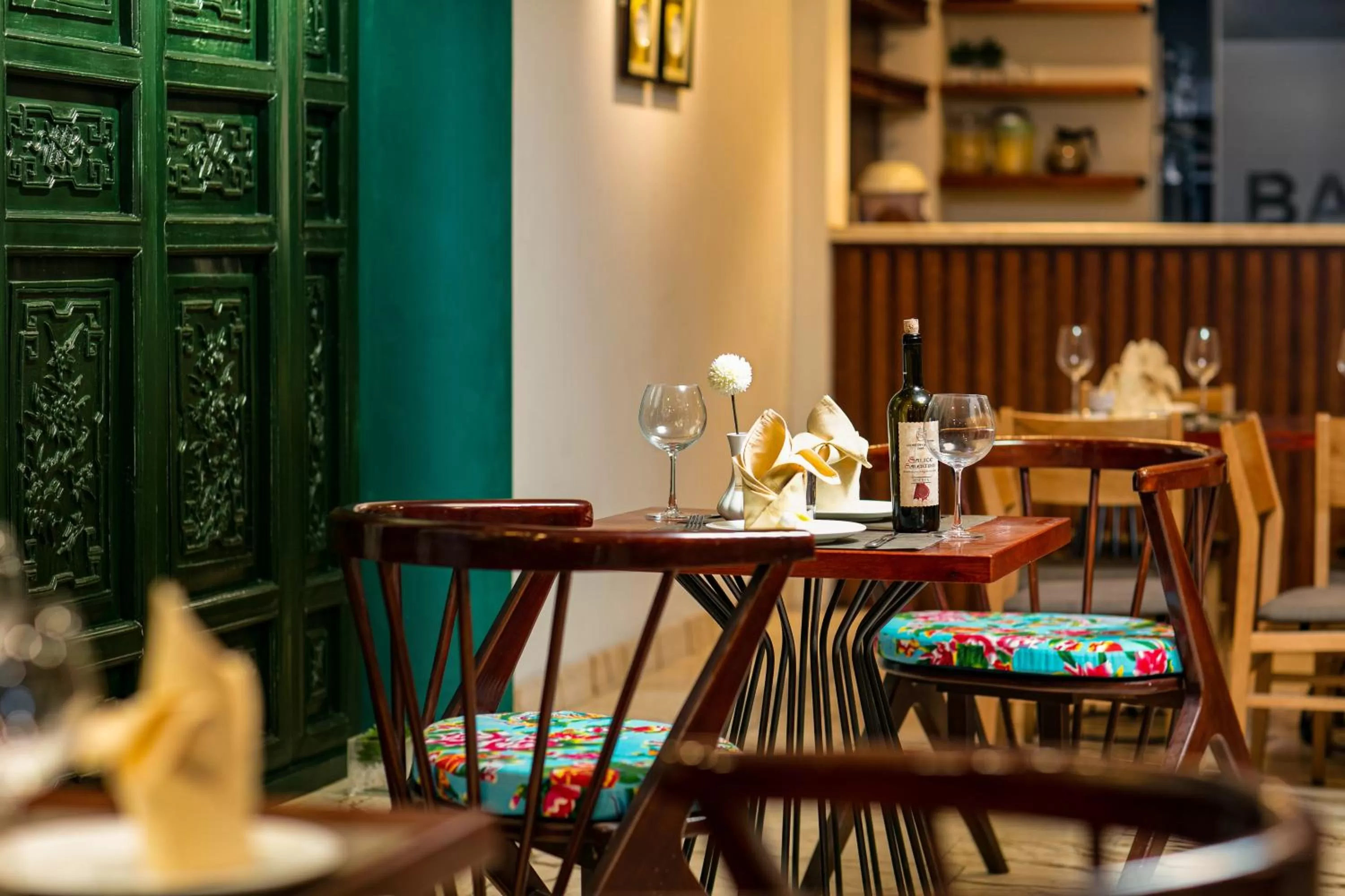 Restaurant/places to eat in Midori Boutique Hotel