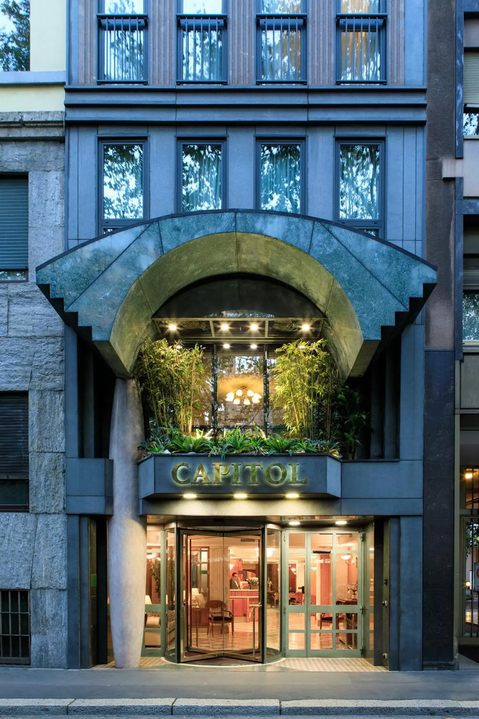 Facade/entrance, Property Building in Hotel Capitol Milano