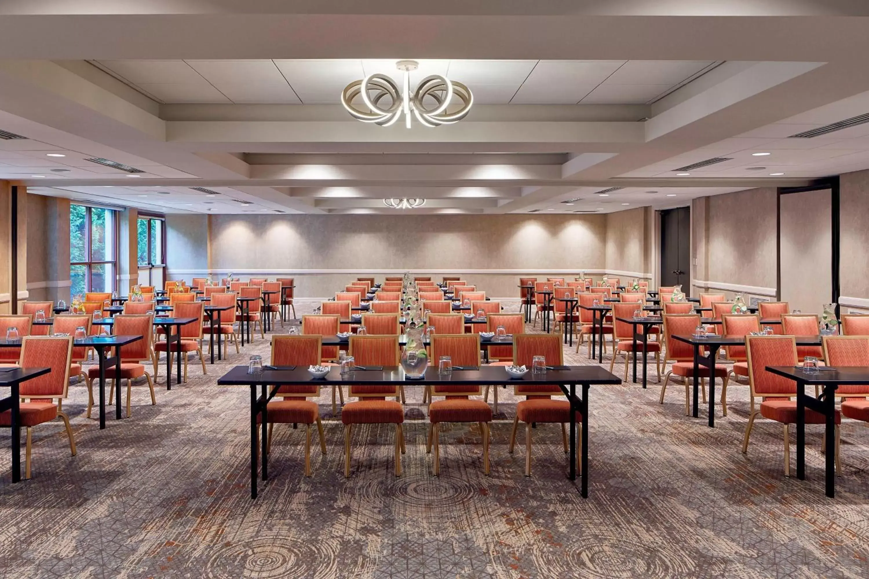 Meeting/conference room in Renaissance Asheville Downtown Hotel