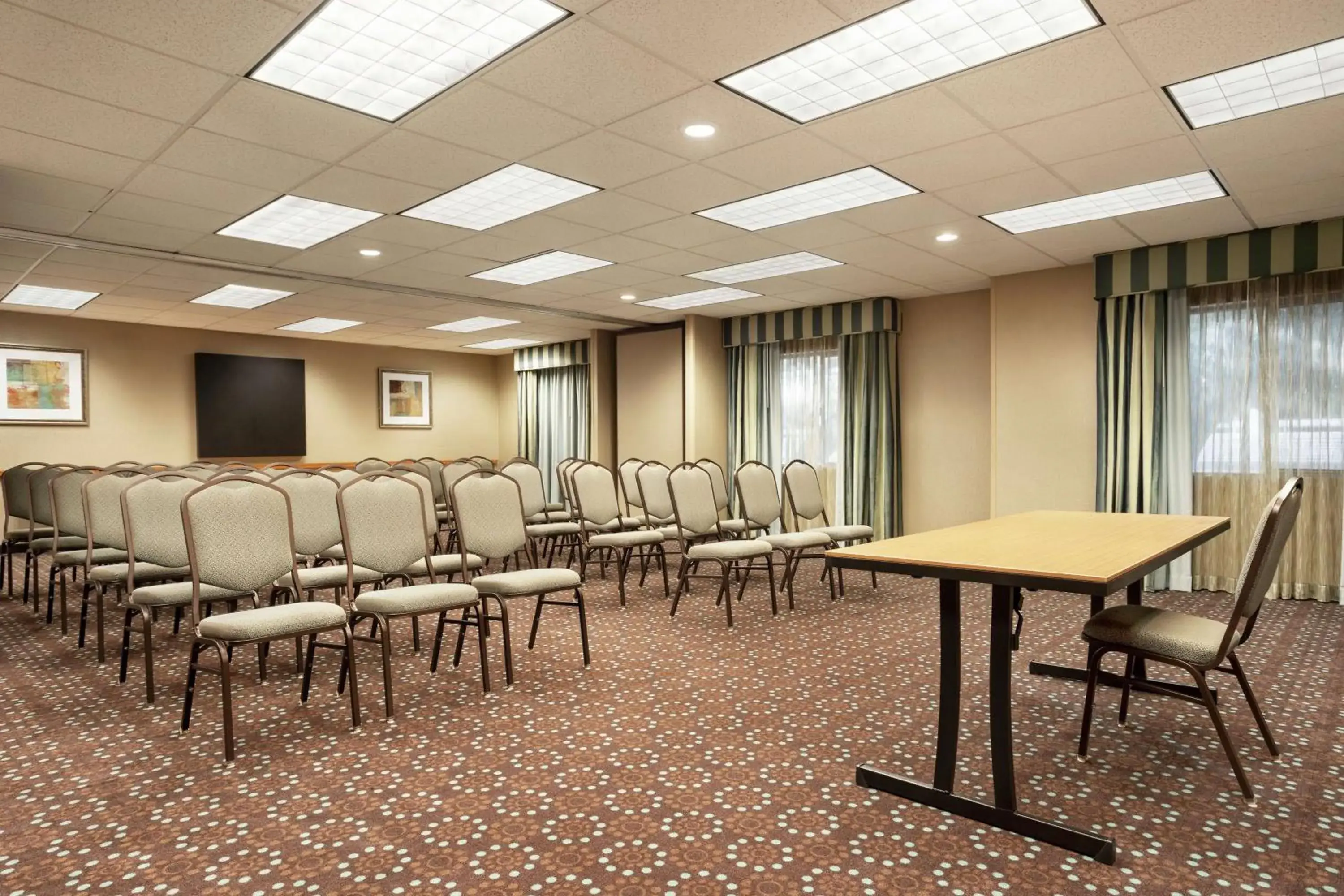 Meeting/conference room in Hampton Inn By Hilton Phoenix-Midtown (Downtown Area)