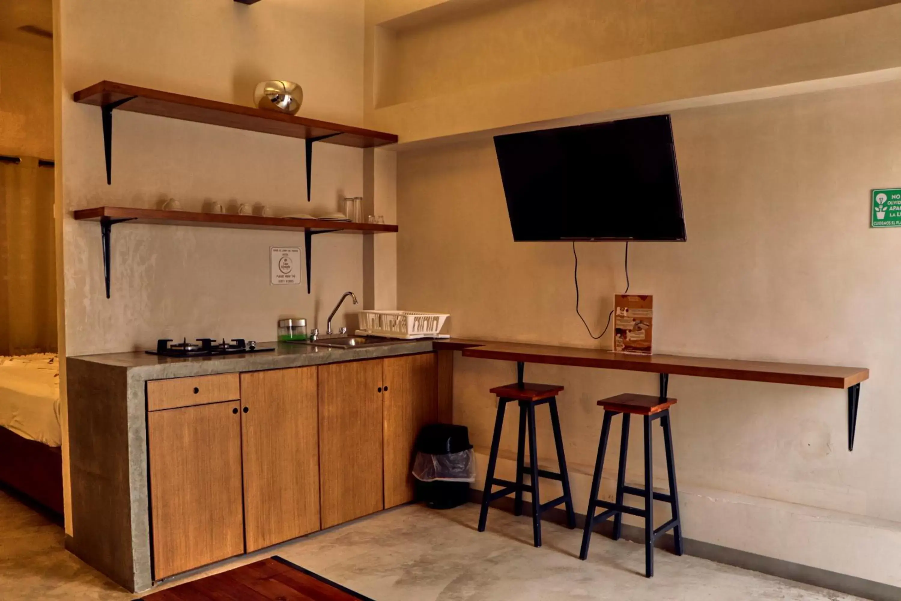 Kitchen/Kitchenette in Casa Nomada Hotel - Hostal