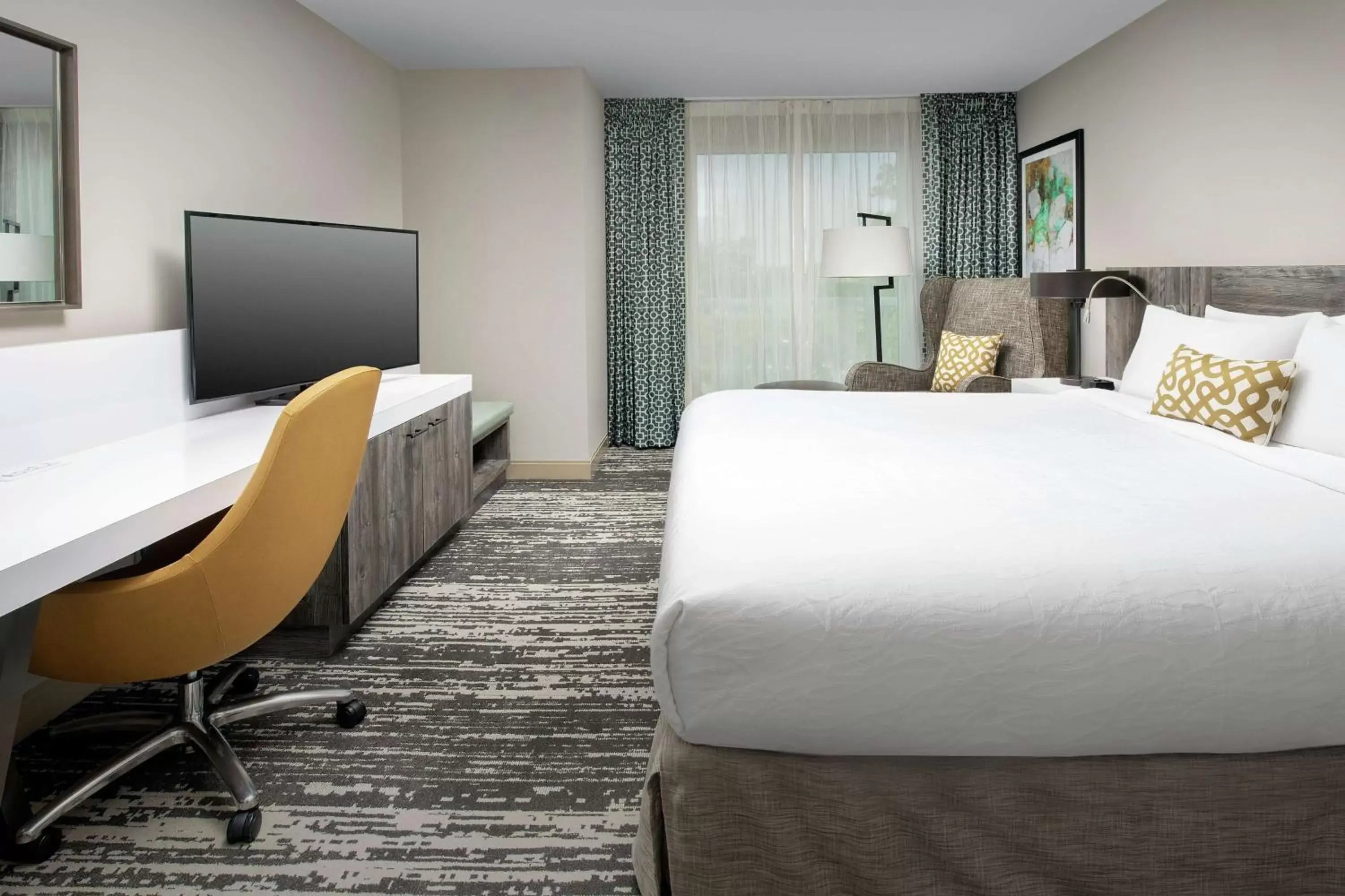 Deluxe Queen Room in Hilton Garden Inn Miami Brickell South Deluxe Queen Room in Hilton Garden Inn Miami Brickell South