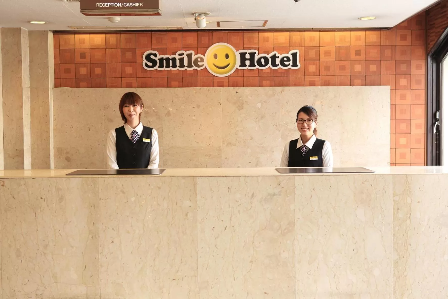 Staff in Smile Hotel Shimonoseki