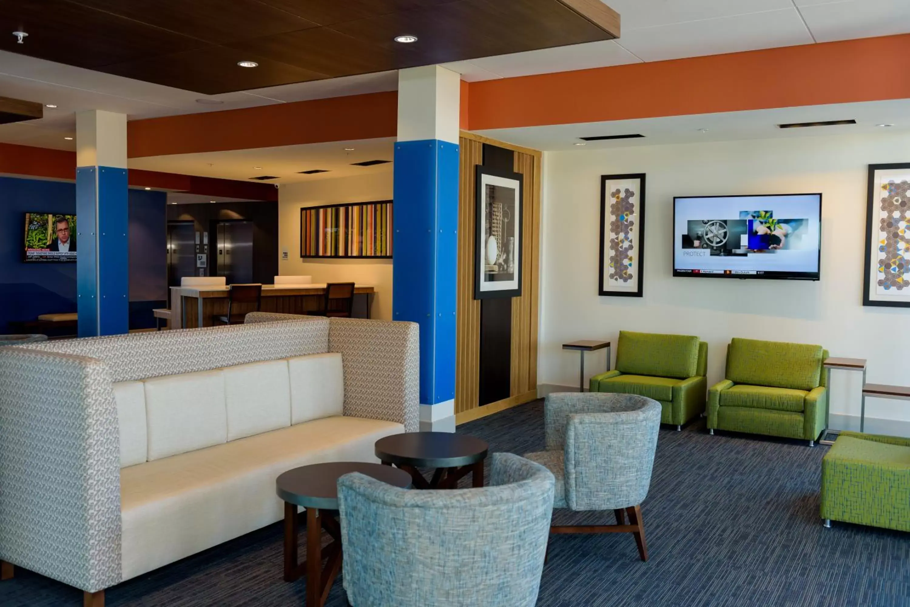 Property building, Lobby/Reception in Holiday Inn Express & Suites McKinney - Frisco East, an IHG Hotel