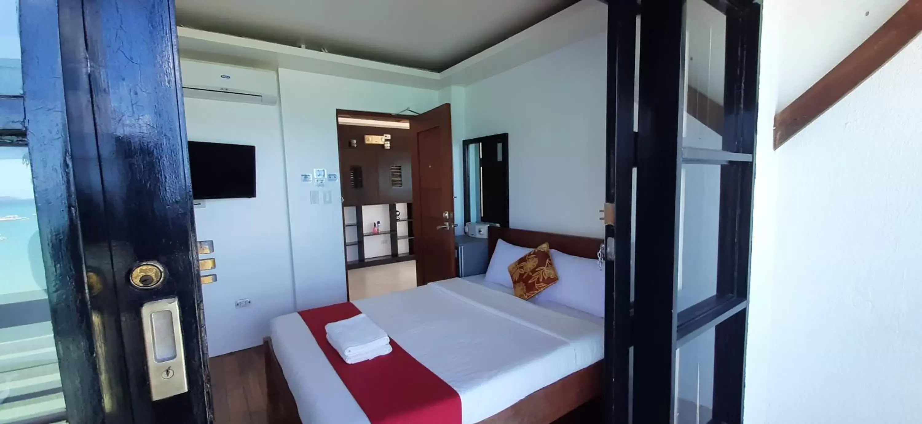 Bed in A Place to Remember El Nido
