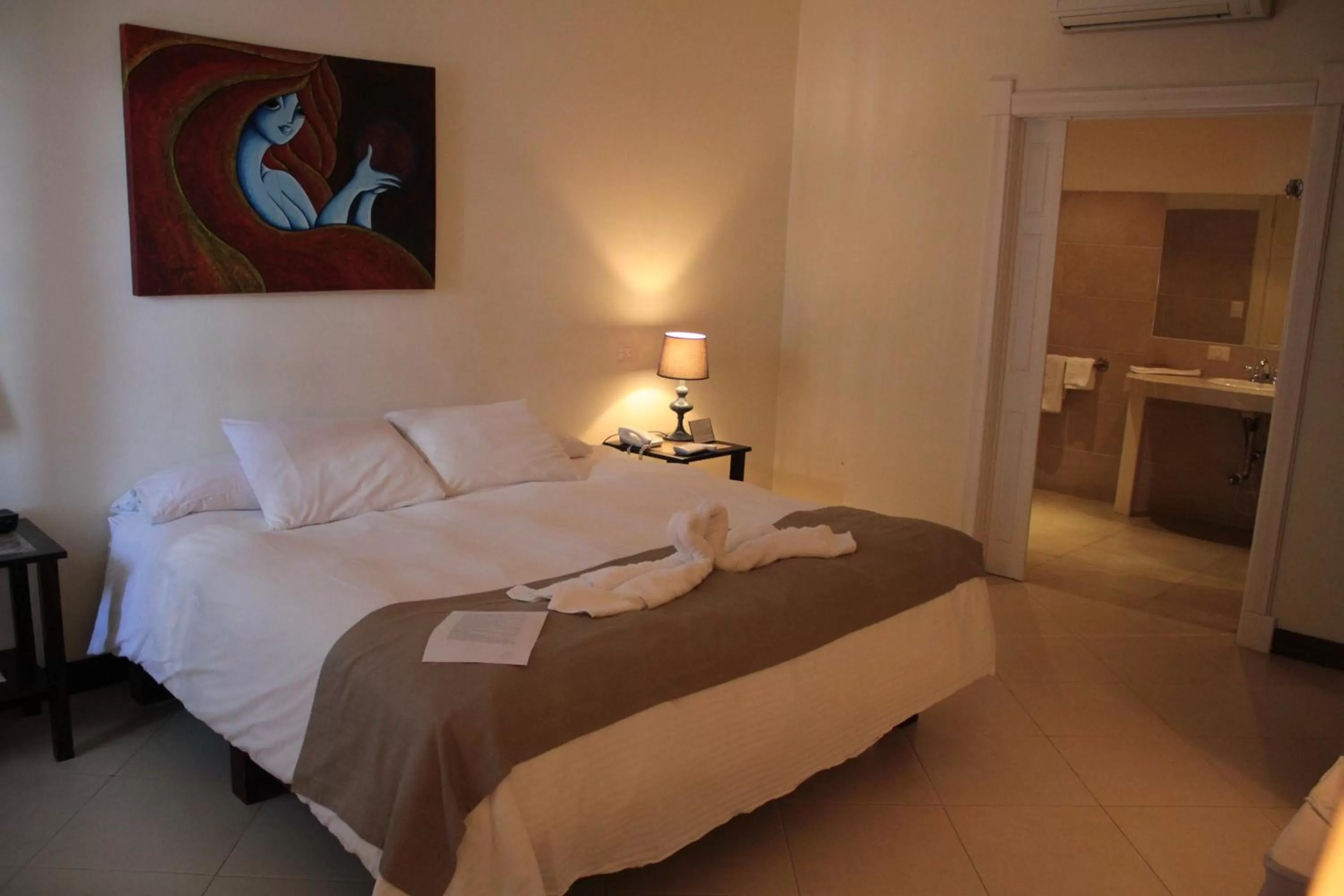 Bed in Hotel Luisiana