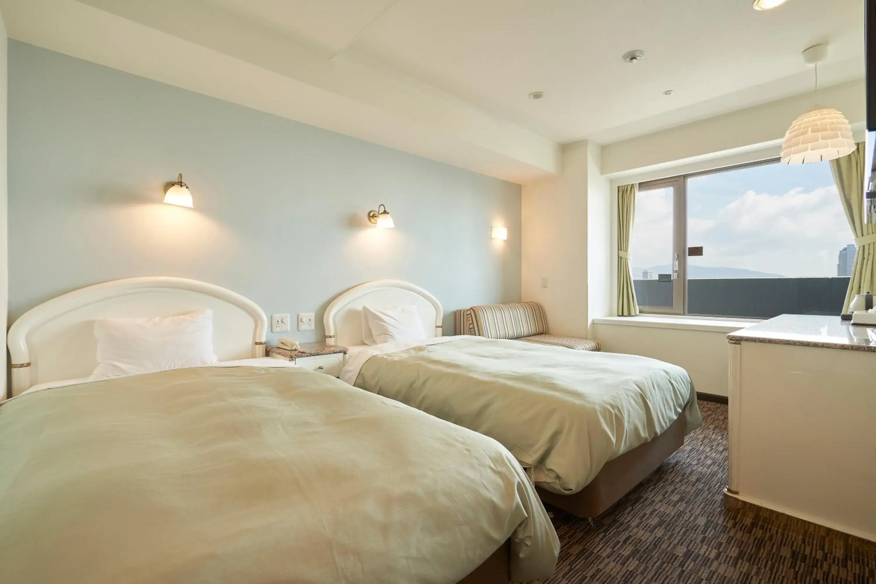 Photo of the whole room, Bed in Kobe Sannomiya Union Hotel